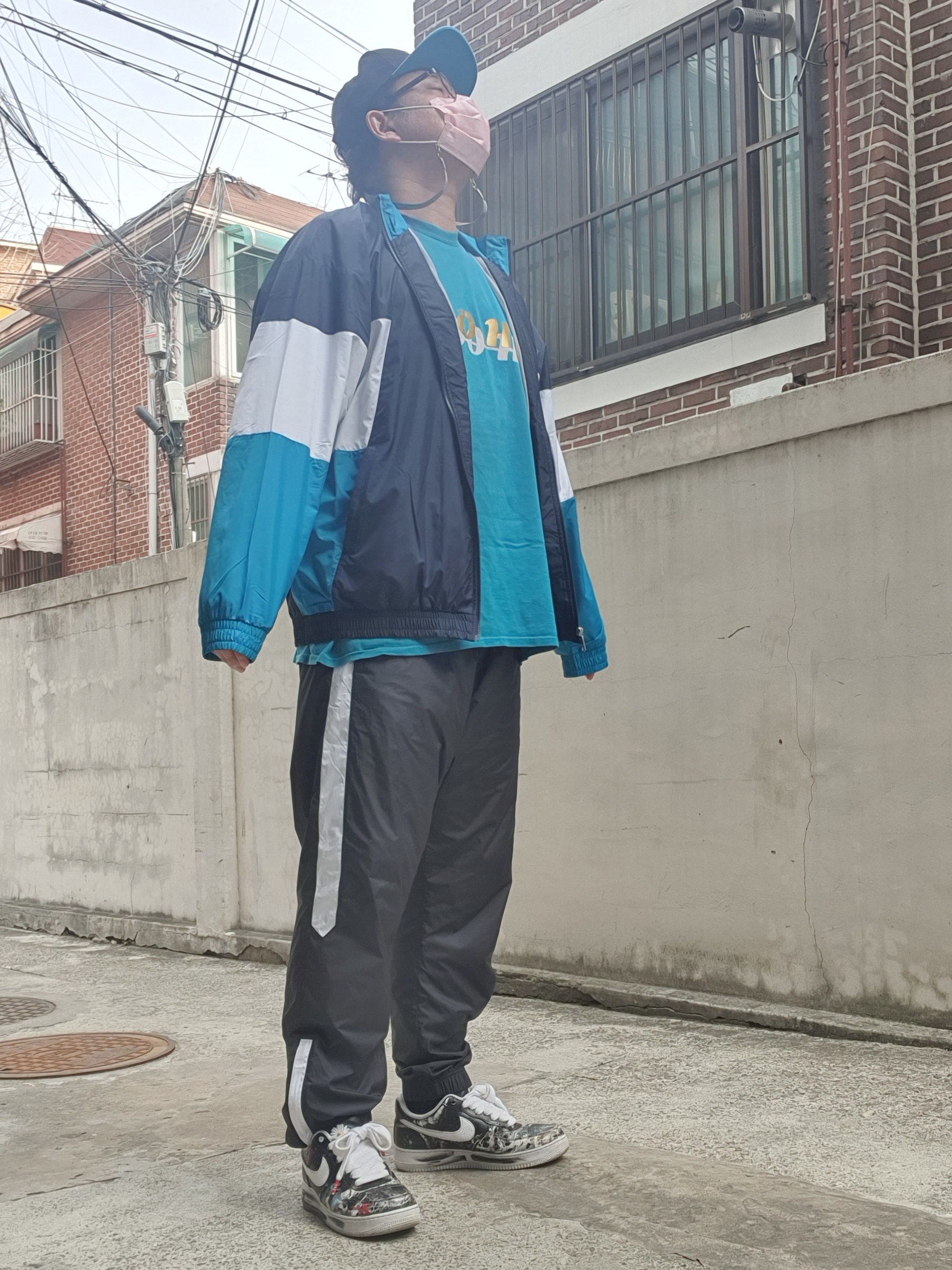 Nike x Peaceminusone Air Force 1 Low Para-Noise 착용 스타일