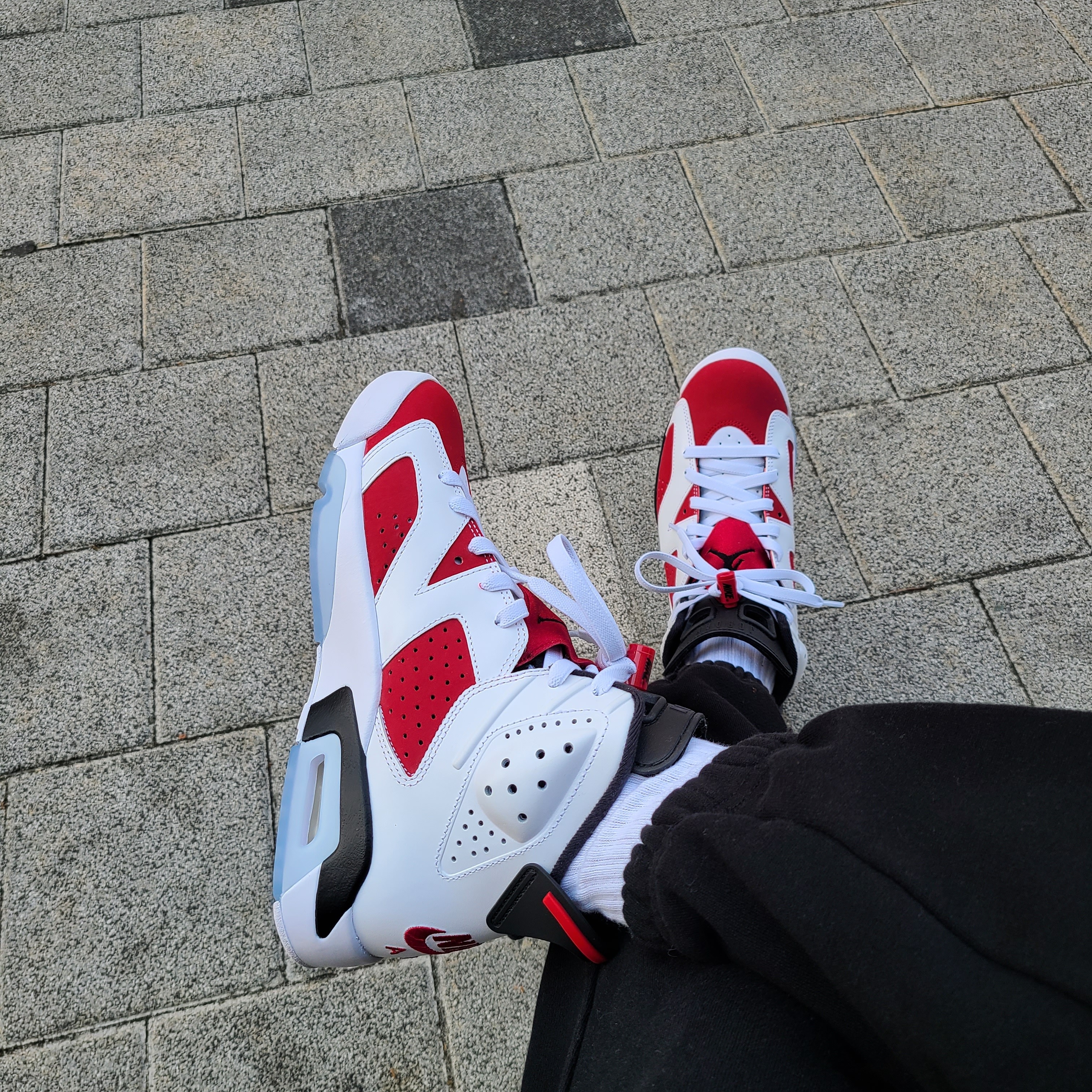 Jordan 6 Retro Carmine 2021 착용 스타일