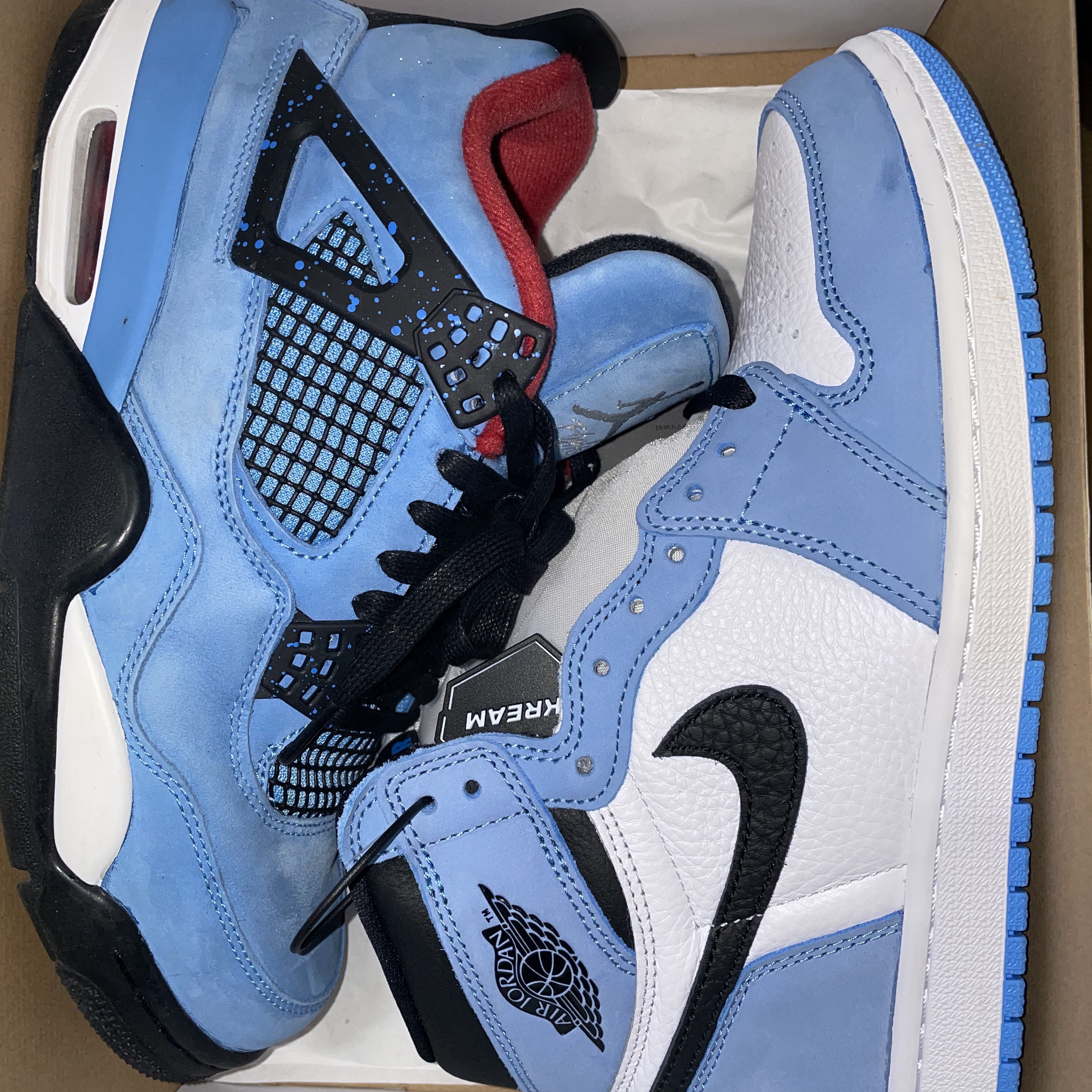 Jordan 1 Retro High OG University Blue 착용 스타일