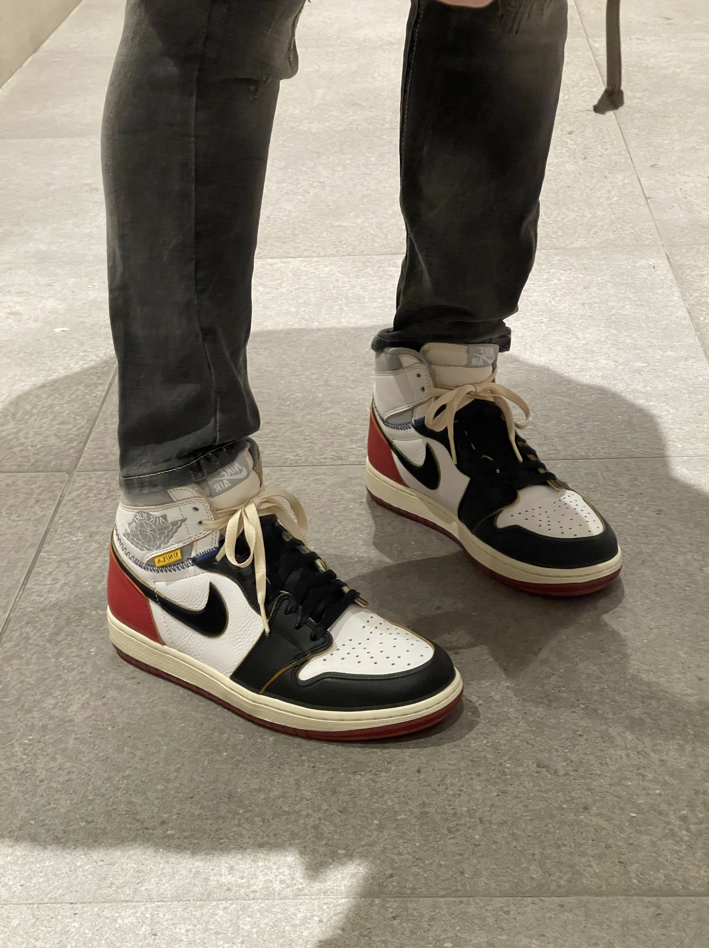 Jordan 1 x Union Retro High Black Toe 착용 스타일 - 2