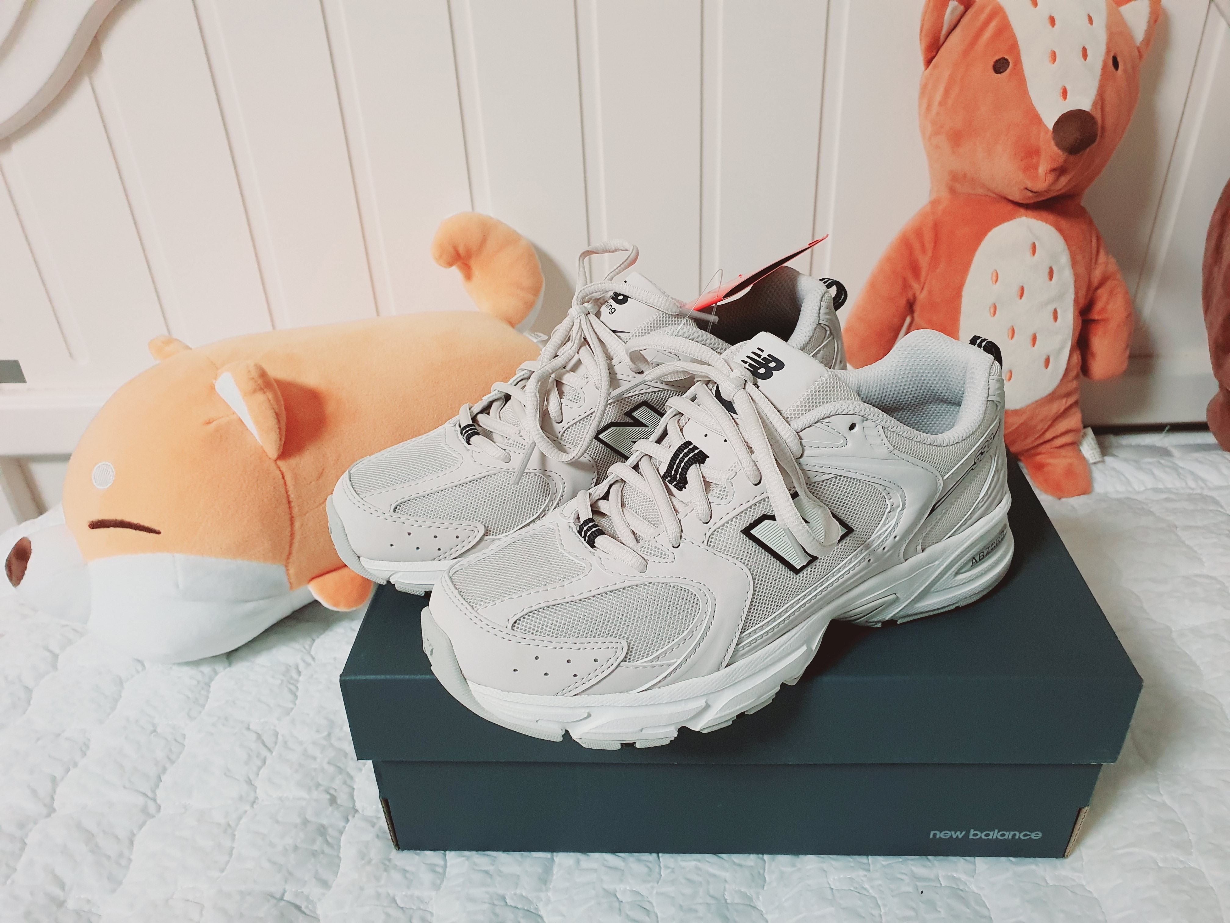 New Balance 530 Ivory 착용 스타일 - 5