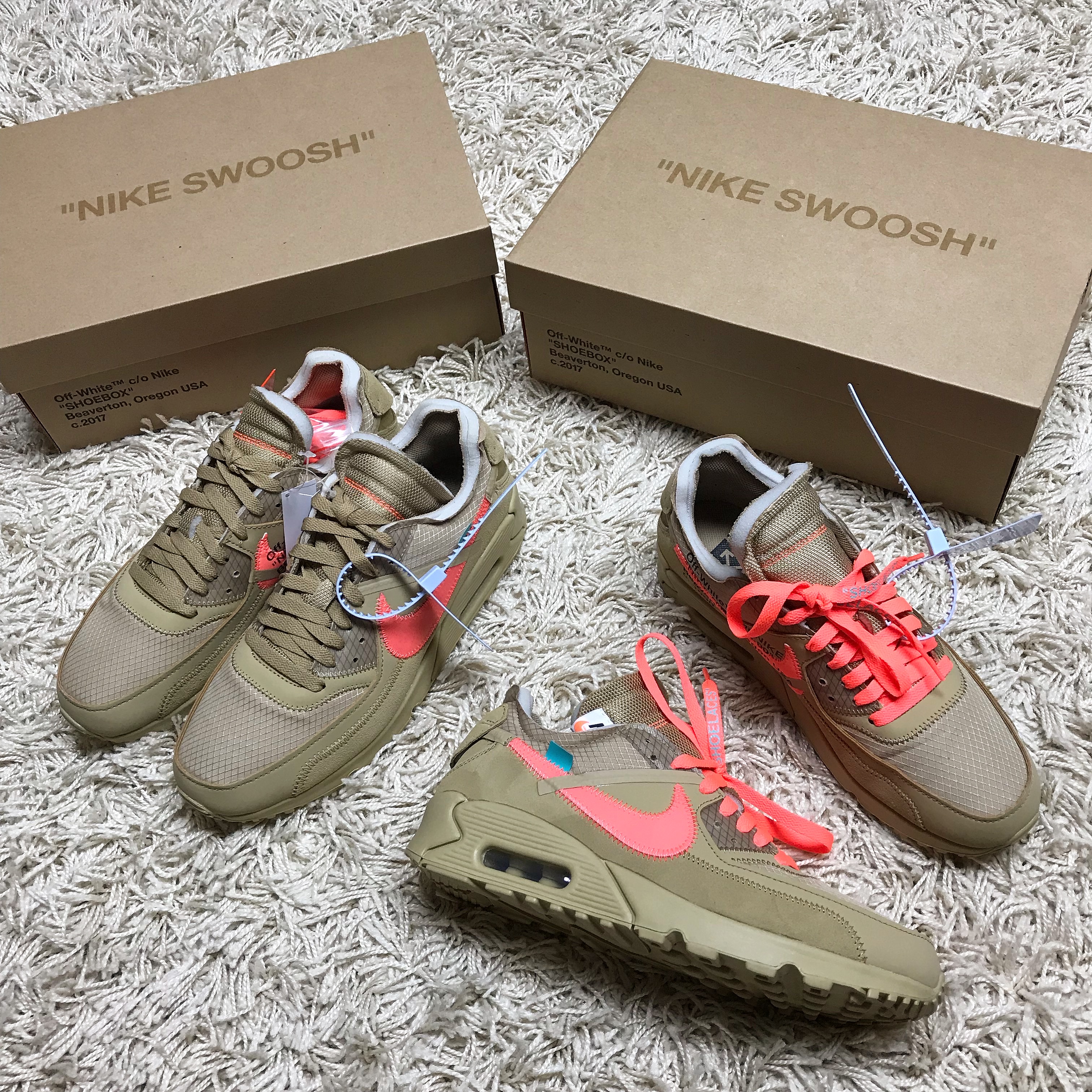Nike x Off-White Air Max 90 V2 Desert Ore 착용 스타일
