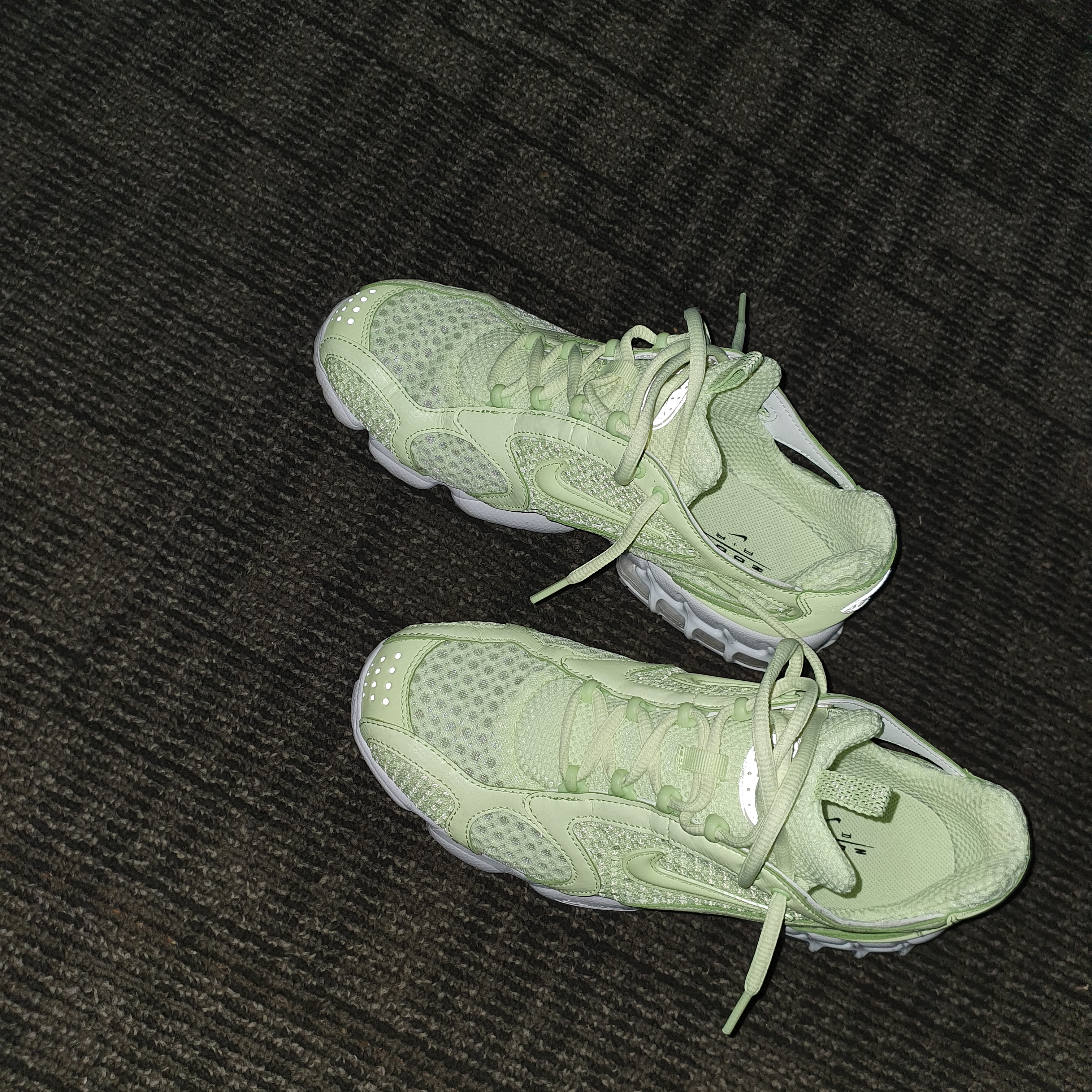 Nike x Stussy Beach Pants Bright Cactus, Nike Air Zoom Spiridon Cage 2 Barely Volt 착용 스타일 - 4