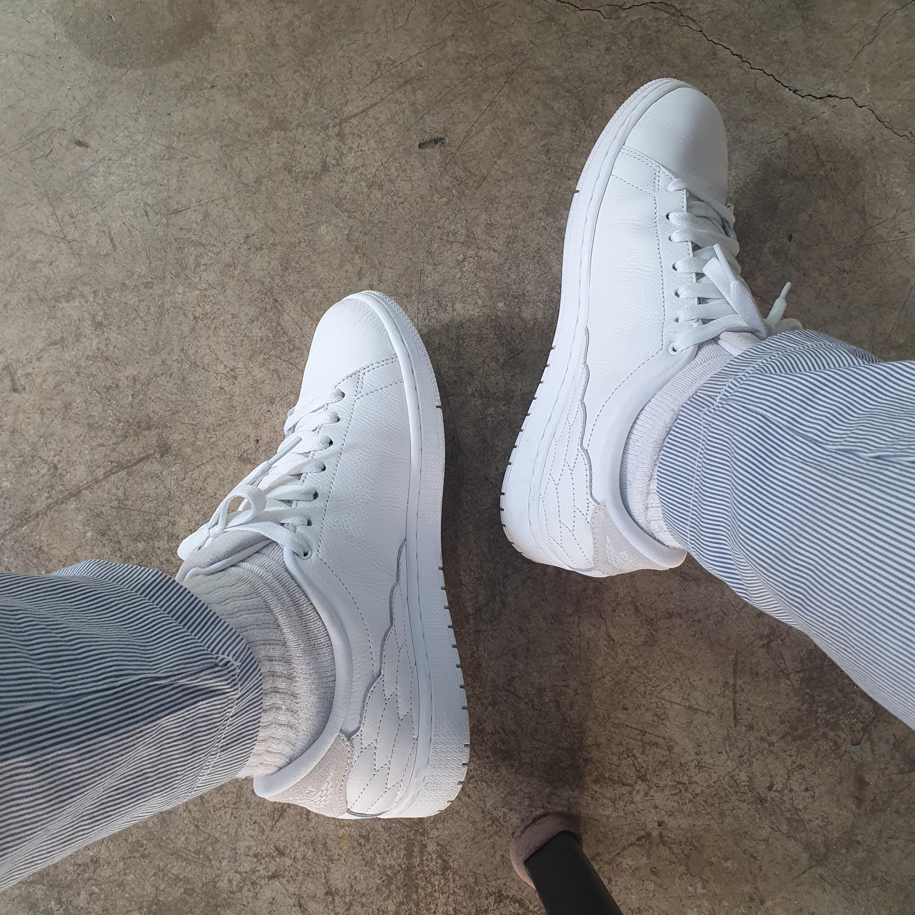 Jordan 1 Centre Court White On White 착용 스타일 - 1