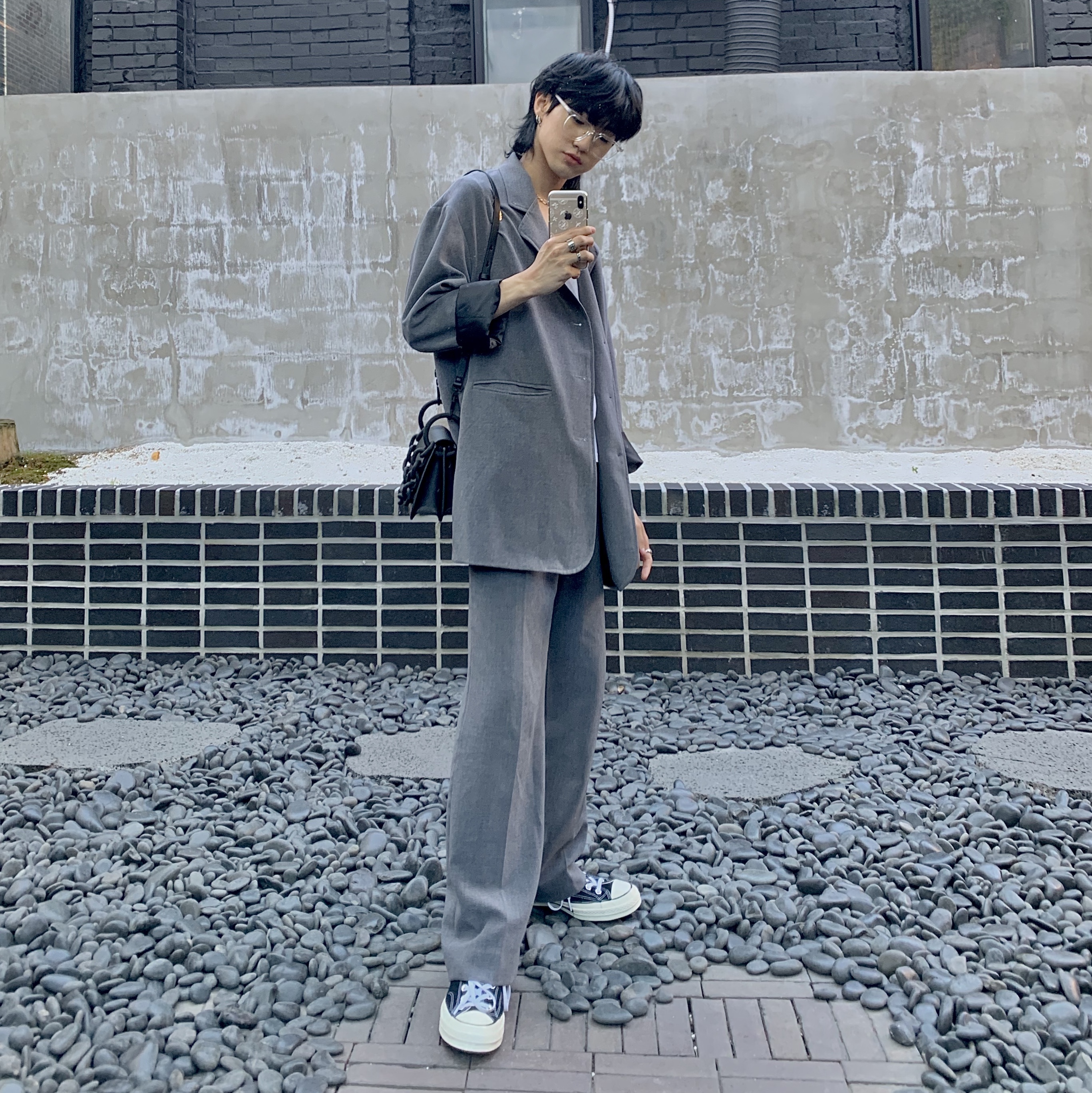 Converse Chuck 70 Hi Black 착용 스타일 - 1