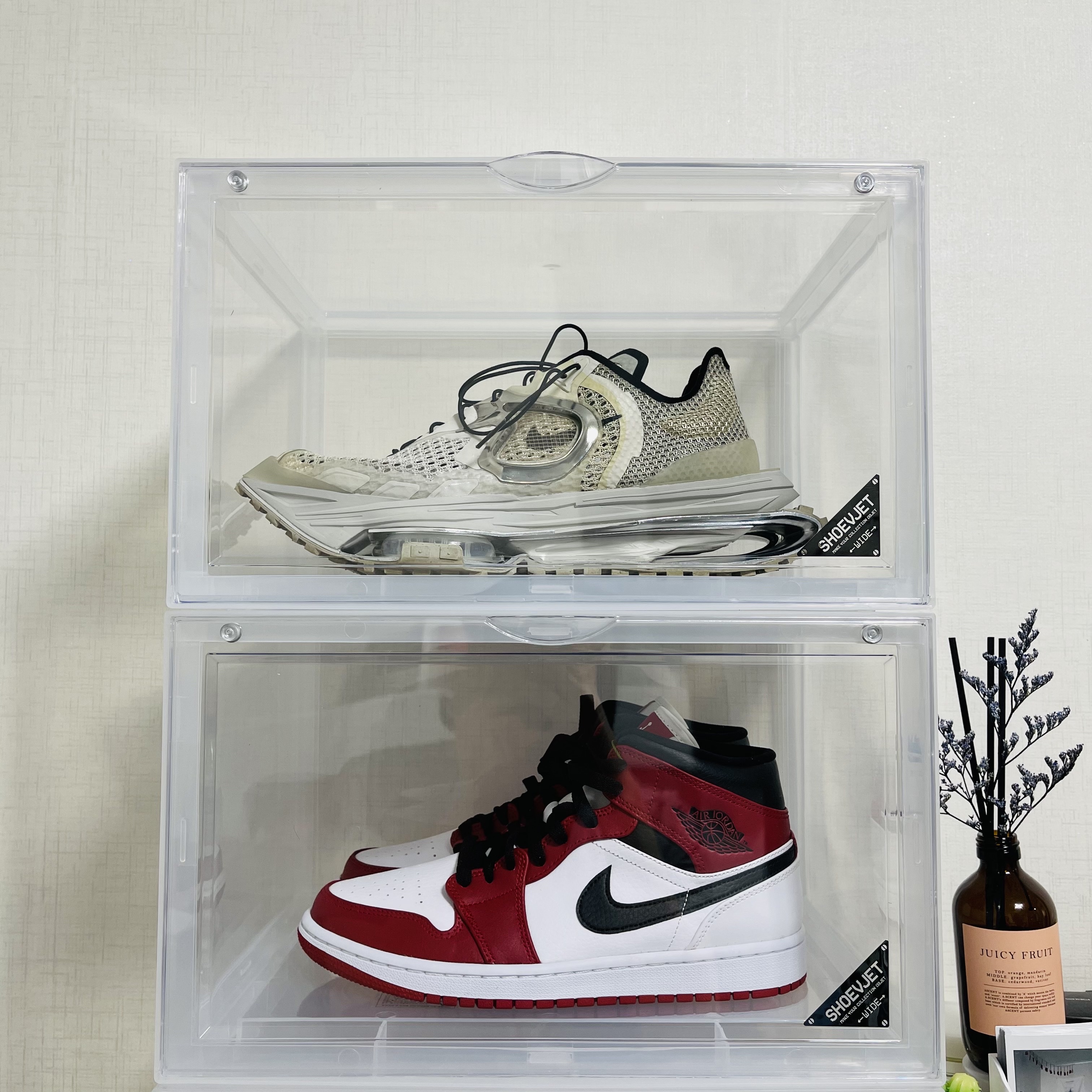 Nike x Matthew M Williams Zoom 004 Stone, Jordan 1 Mid Chicago 2020 착용 스타일