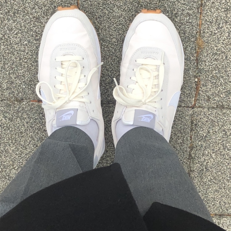 (W) Nike Daybreak Summit White 착용 스타일