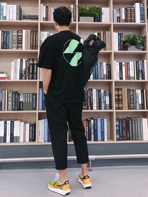 Nike x Sacai LDWaffle Green Multi 착용 스타일