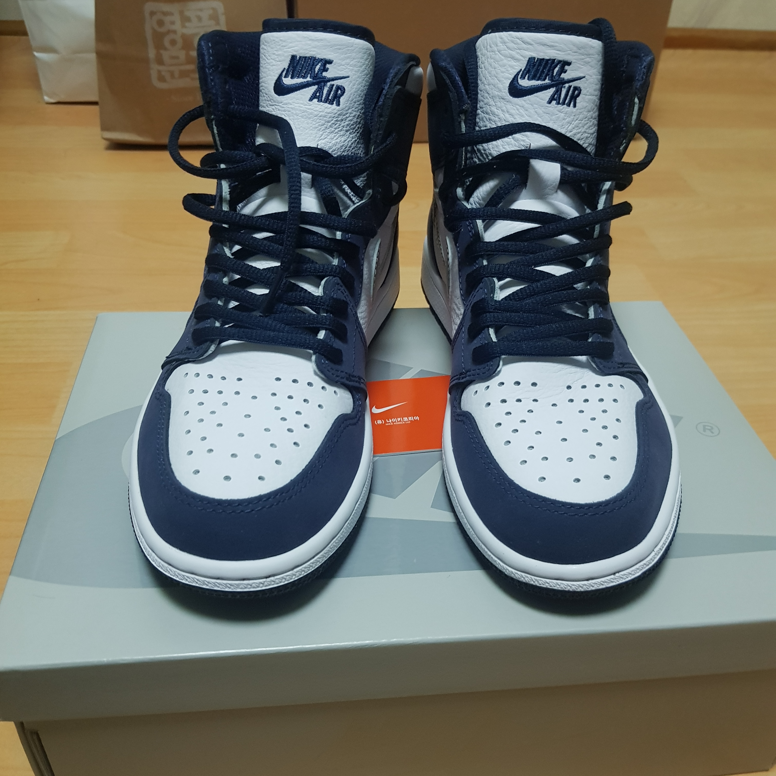 Jordan 1 Retro High OG CO.JP Midnight Navy 착용 스타일