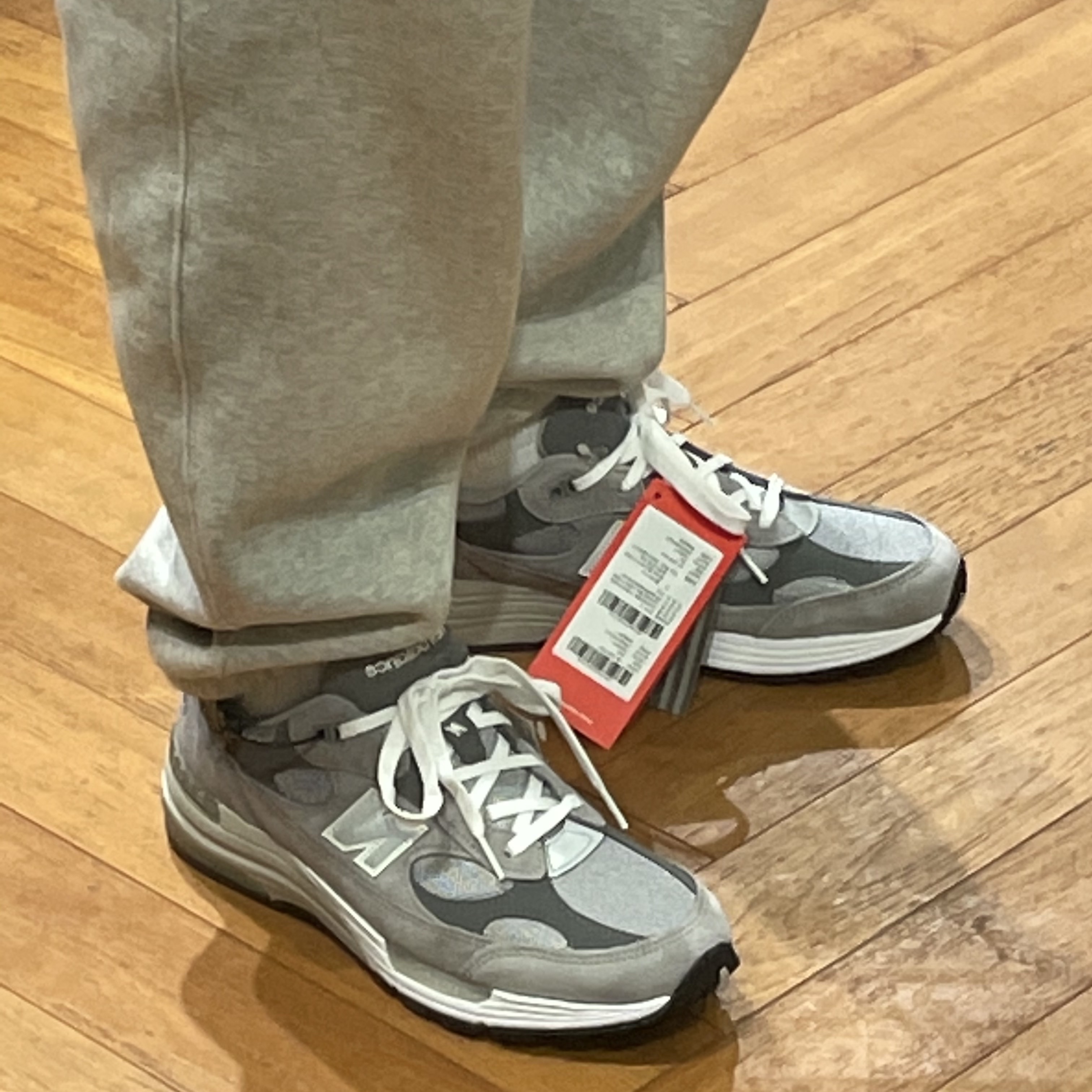 New Balance 992 Made in USA Grey - D Standard 착용 스타일