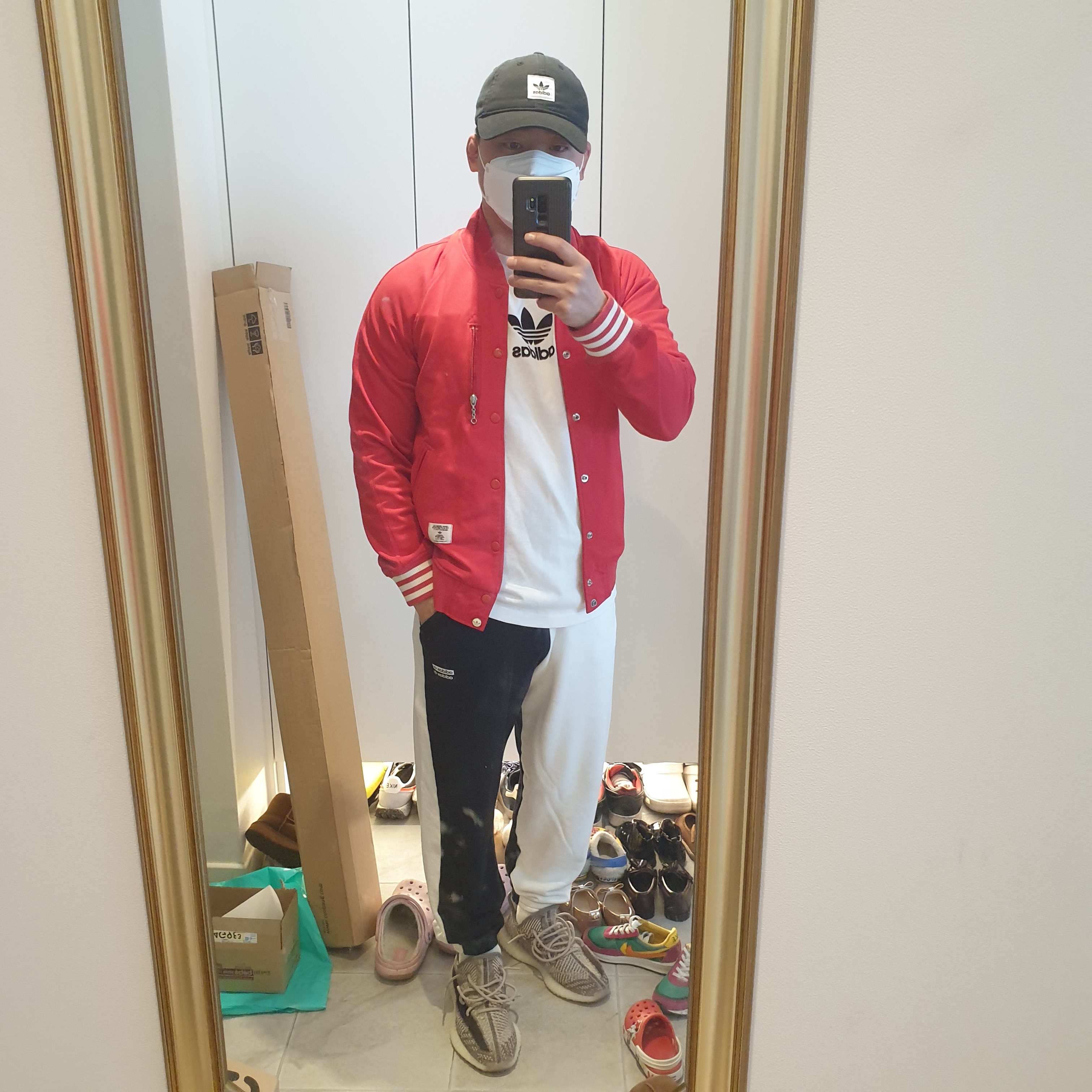 Adidas Yeezy Boost 350 V2 Zyon 착용 스타일