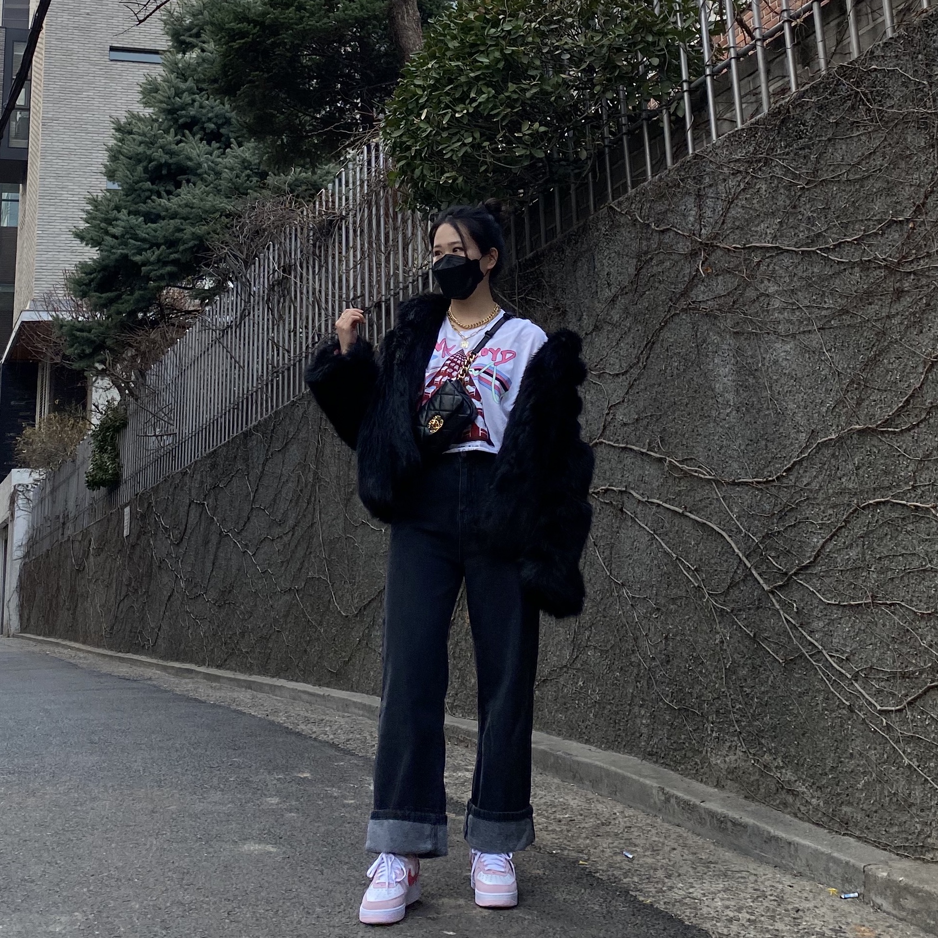 Nike Air Force 1 '07 QS Valentine's Day 착용 스타일 - 1