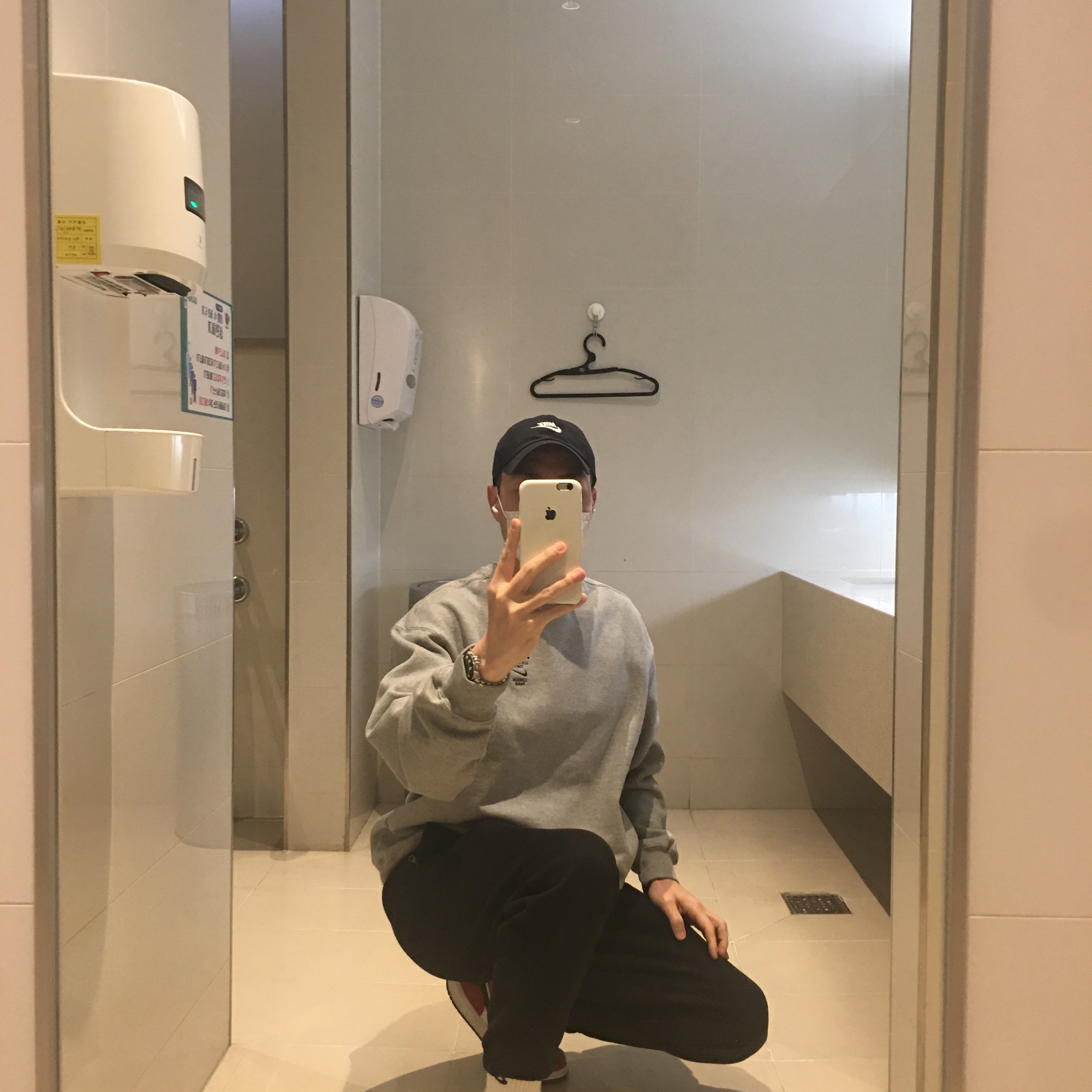 Nike x Stussy NRG ZR Fleece Crewneck Heather Grey - US/EU, Nike NRG Solo Swoosh Fleece Pants Black White - Asia 착용 스타일