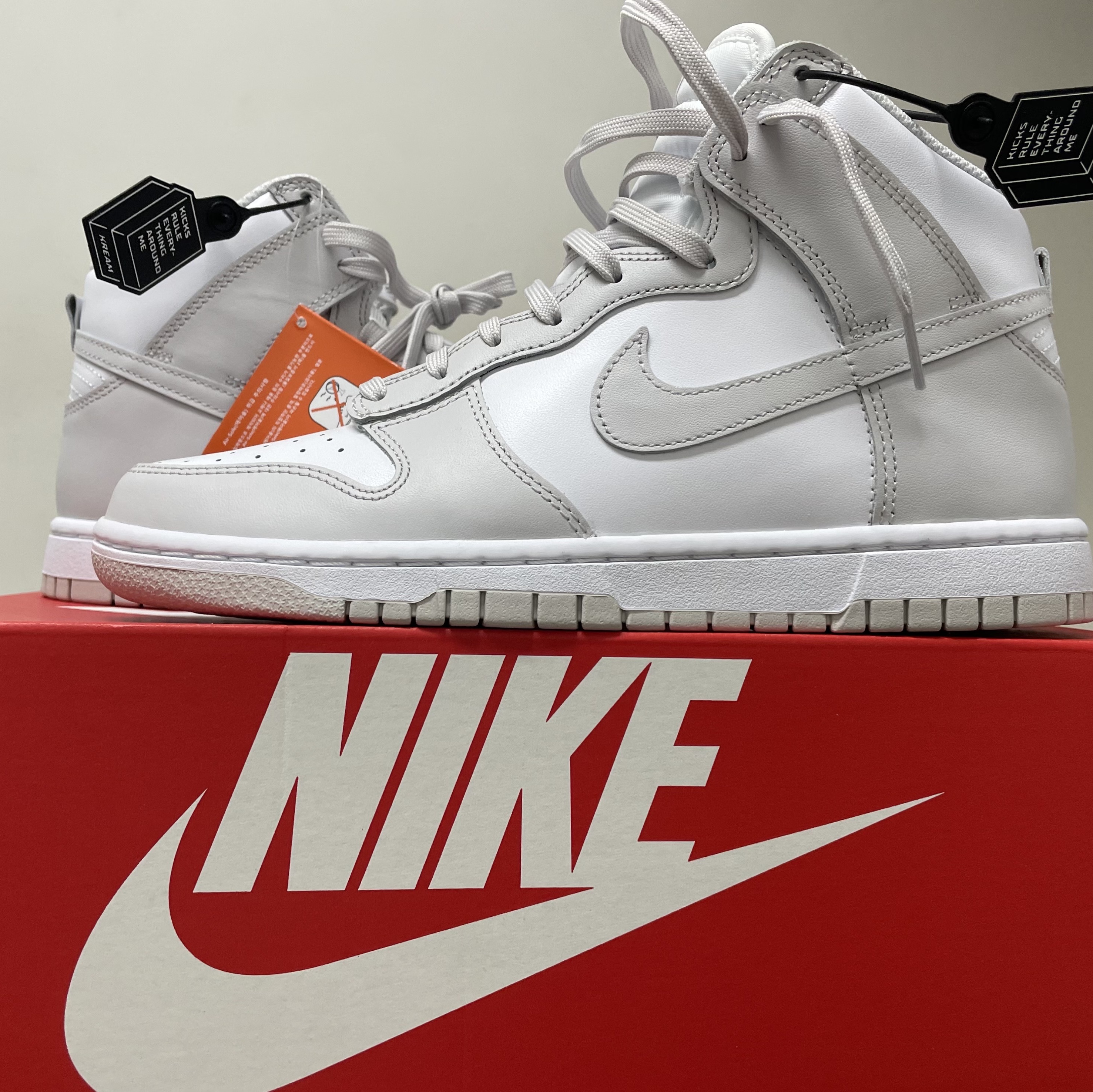 Nike Dunk High Retro Vast Grey 착용 스타일