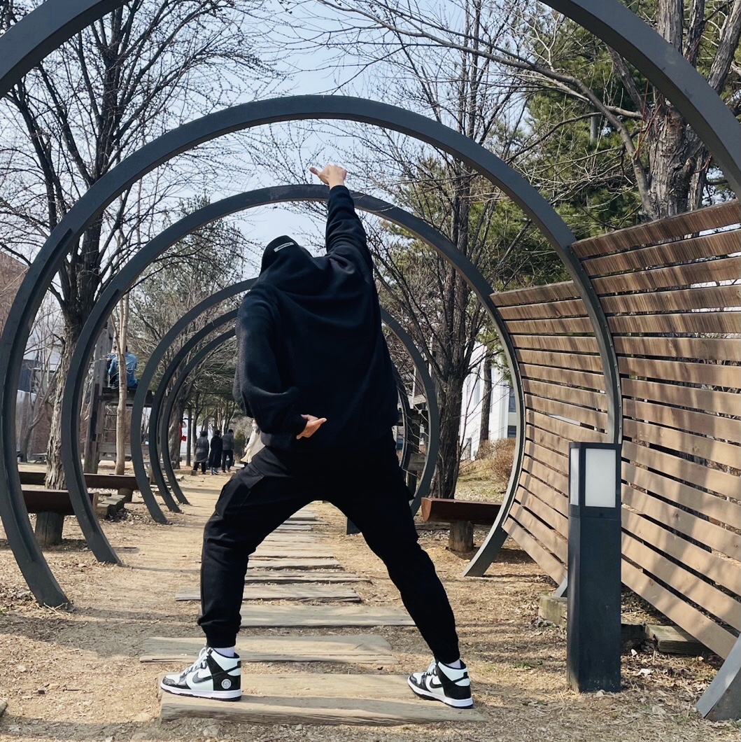 Nike Dunk High Barely Green, Essentials 3D Silicon Applique Pullover Hoodie Dark Slate/Black 2020 착용 스타일