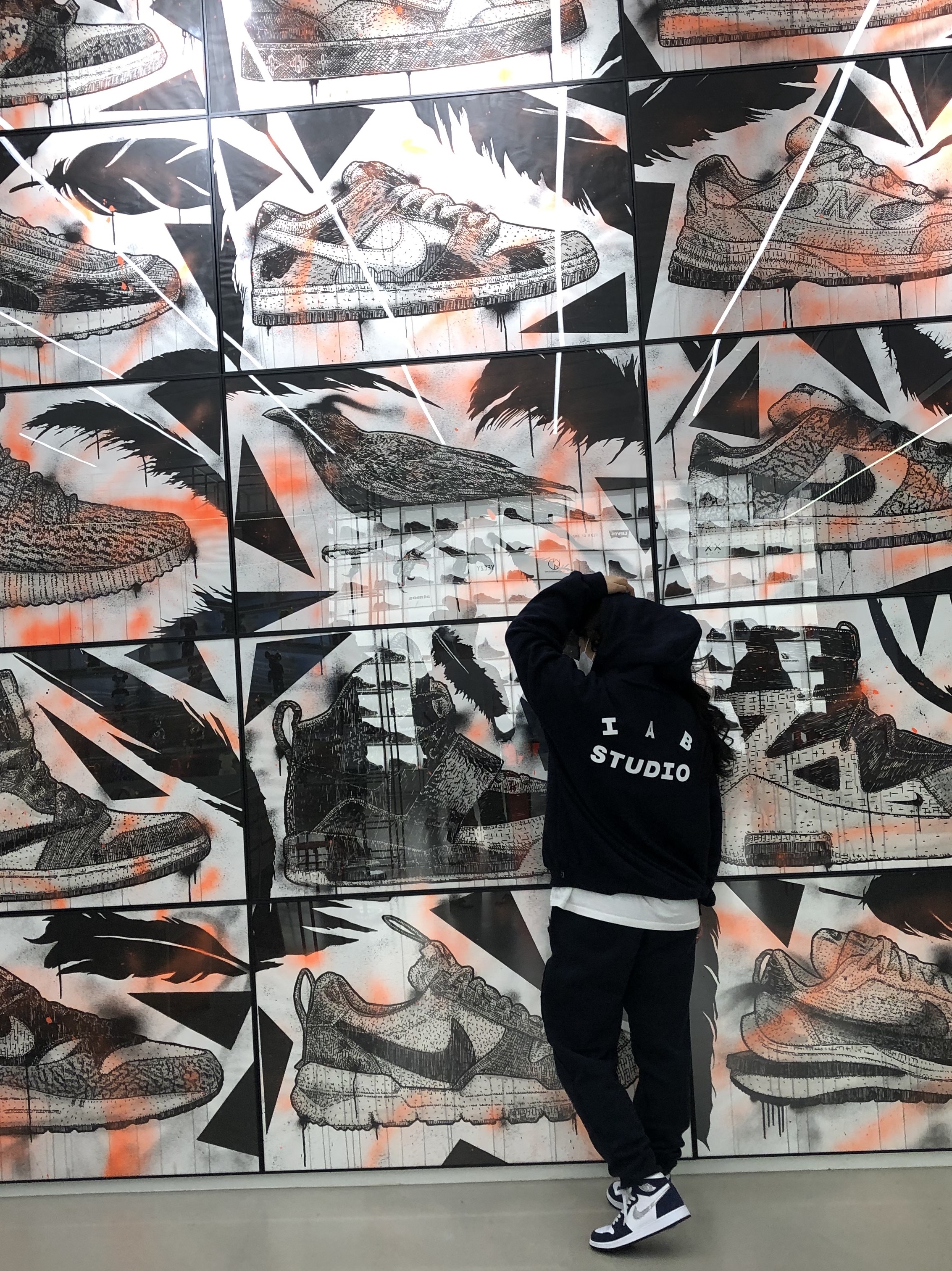 (GS) Jordan 1 Retro High OG CO.JP Midnight Navy, IAB Studio Hoodie Navy - 21SS 착용 스타일 - 2