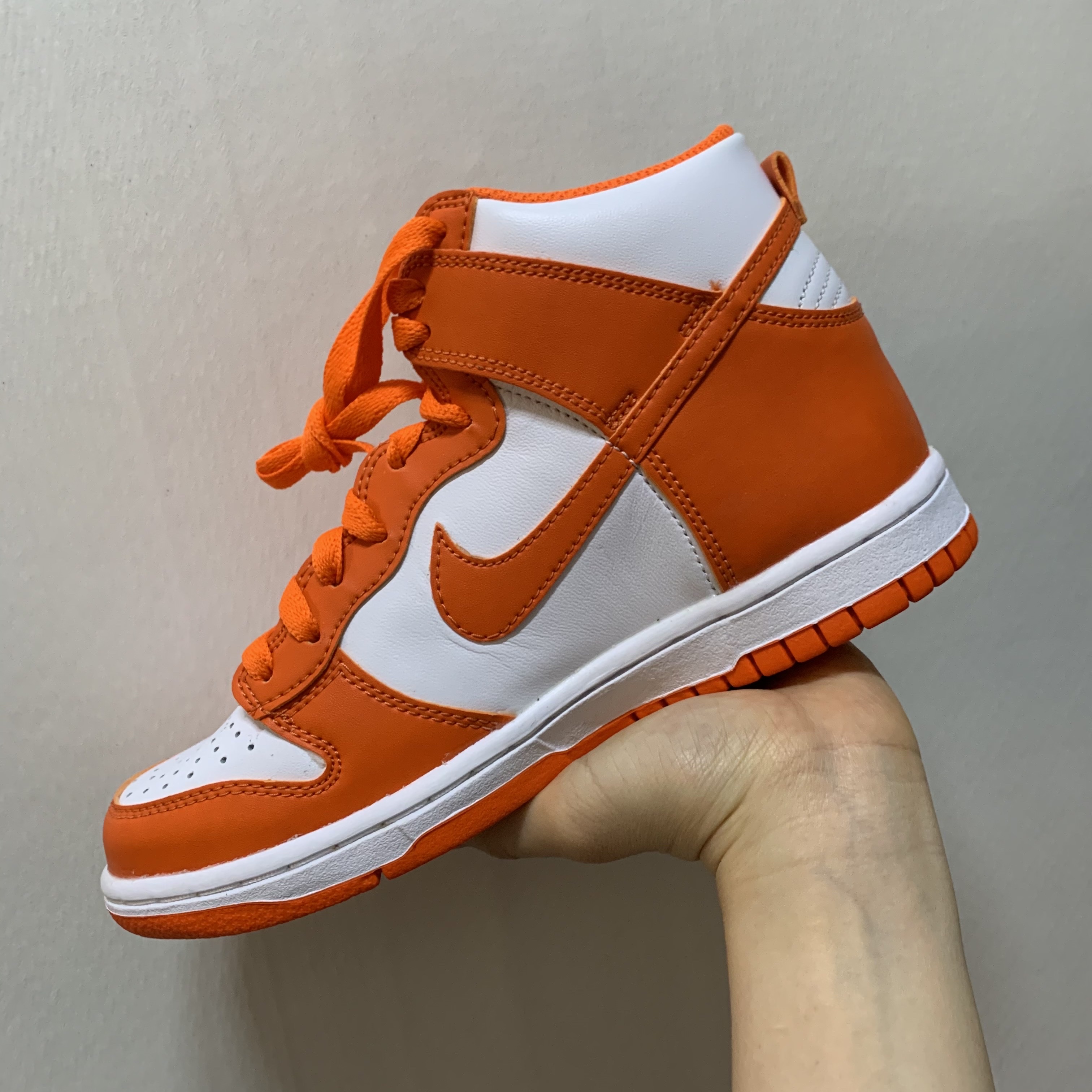 (GS) Nike Dunk High Orange Blaze 착용 스타일 - 2