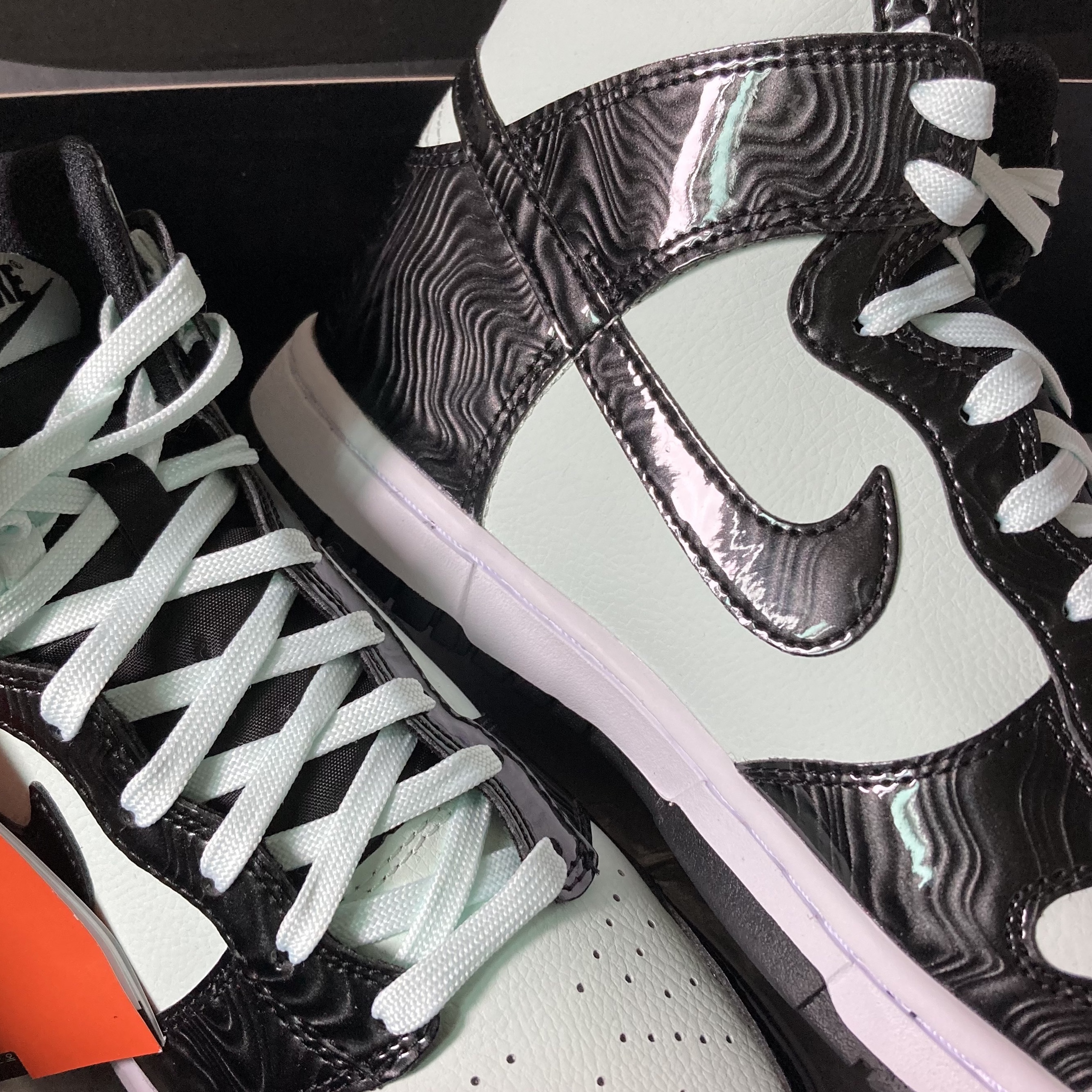 Nike Dunk High Barely Green, (GS) Nike Dunk High Barely Green 착용 스타일