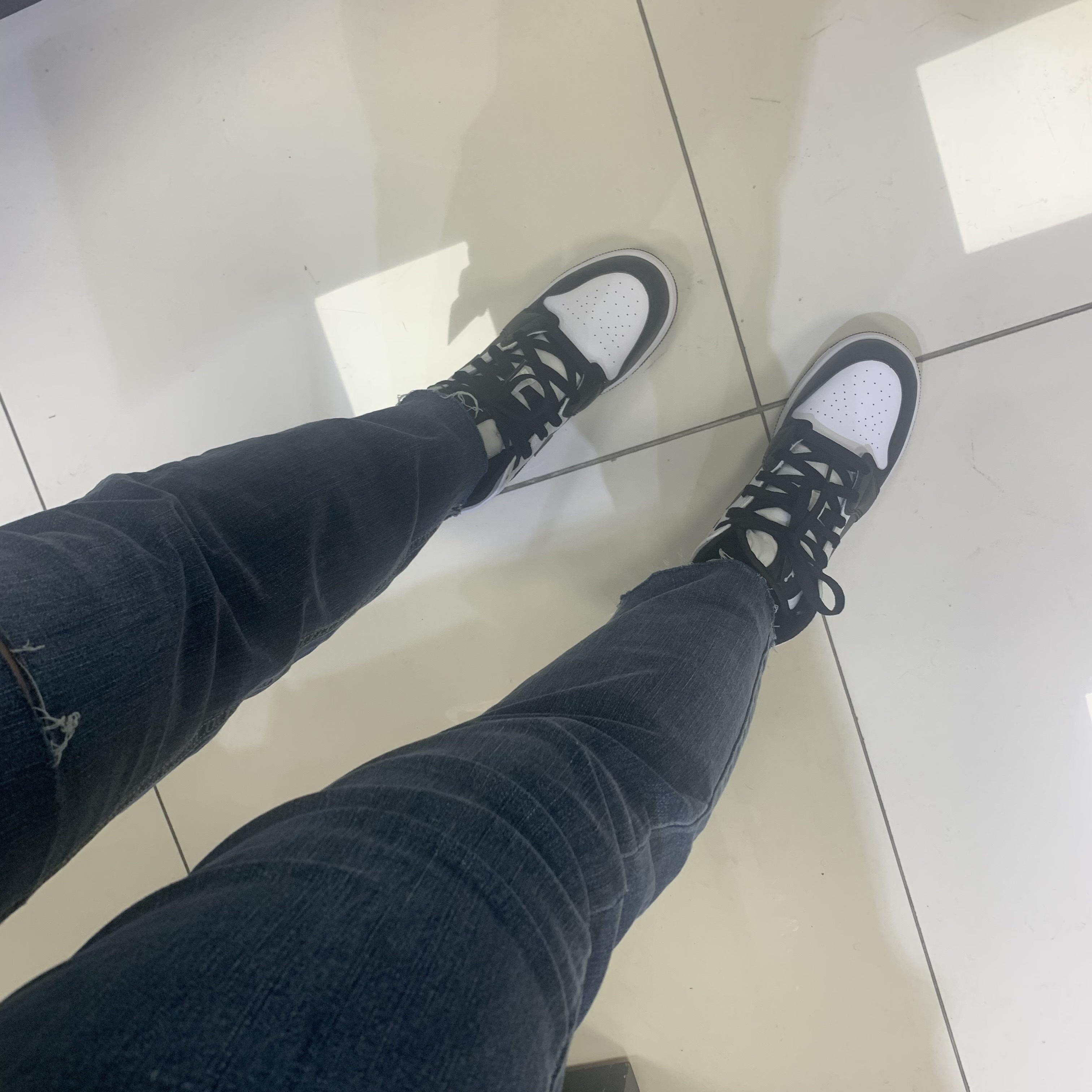 (GS) Jordan 1 Mid White Shadow 착용 스타일 - 2