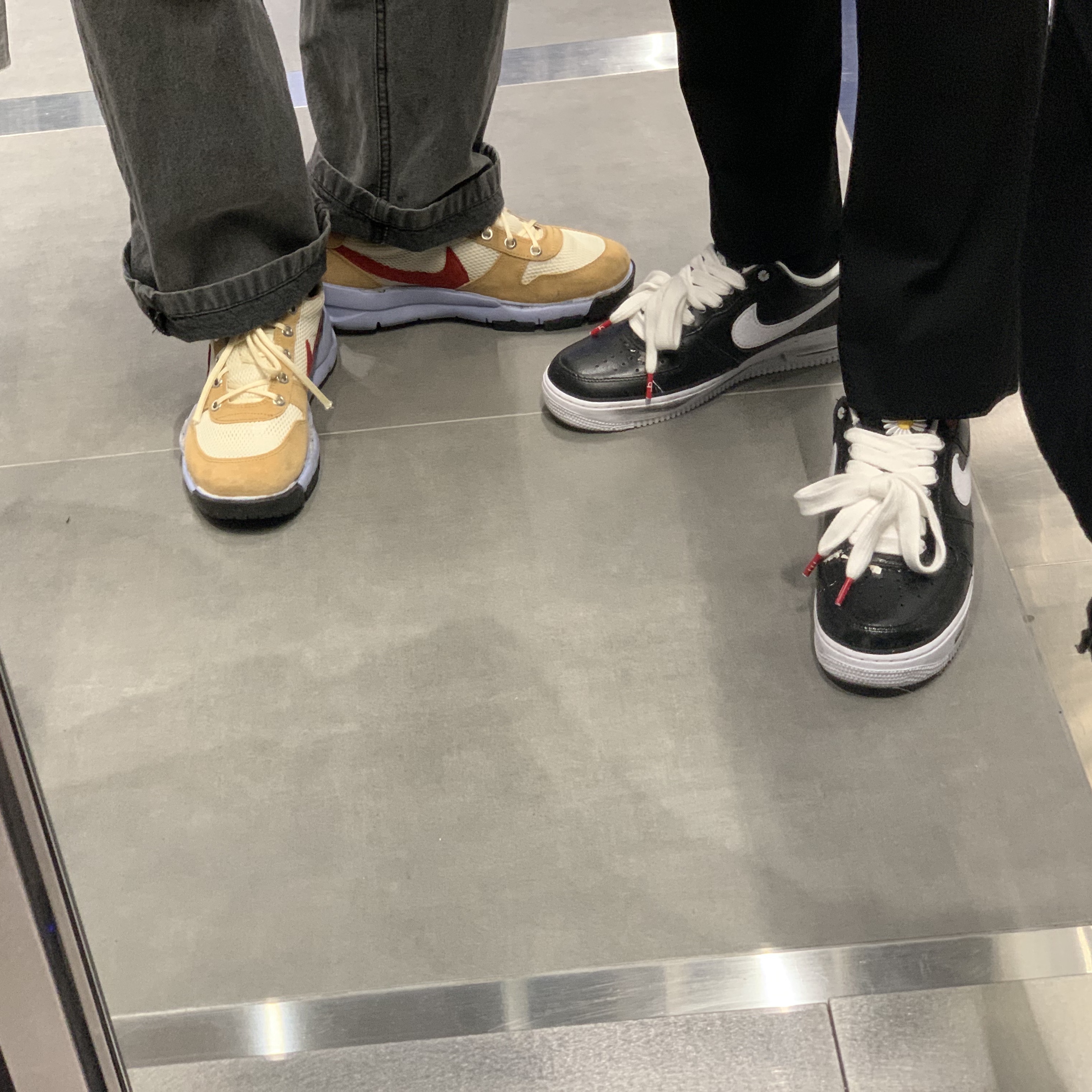 Nike x Peaceminusone Air Force 1 Low Para-Noise, Nike x Tom Sachs Mars Yard Overshoe 3.0 착용 스타일