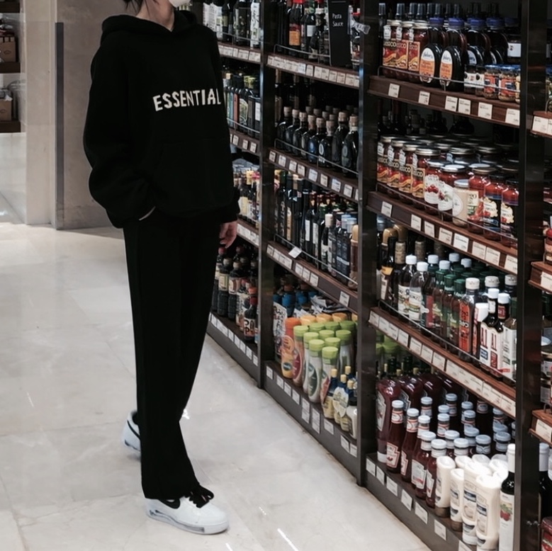 Essentials Knit Hoodie Black - 20FW, Nike x Peaceminusone Air Force 1 Low Para-Noise 2.0 착용 스타일 - 1