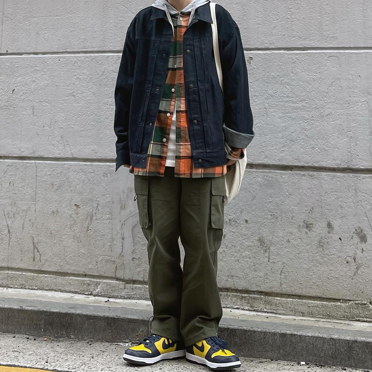 Nike Dunk High SP Maize & Blue 착용 스타일
