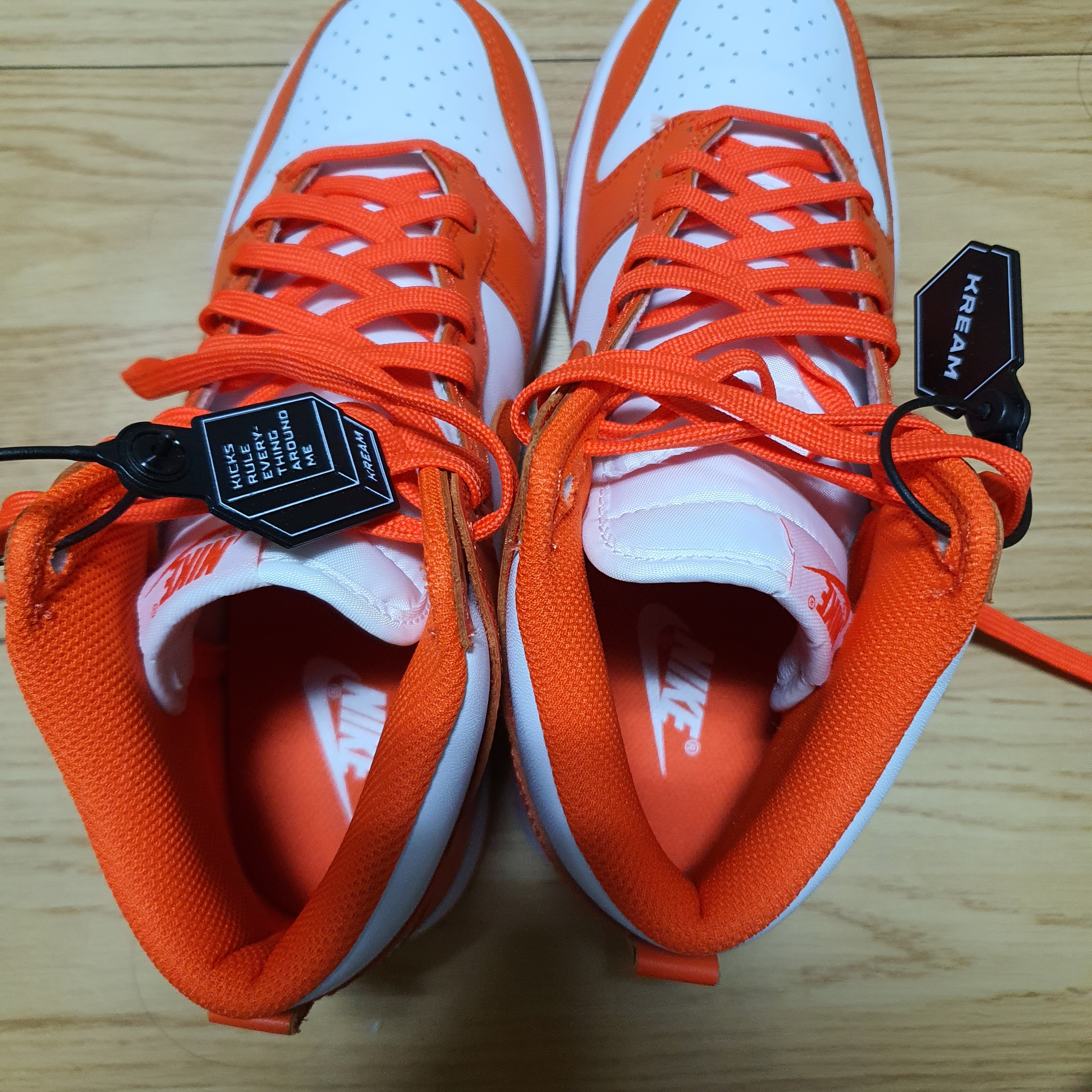 Nike Dunk High Retro Orange Blaze 착용 스타일 - 1