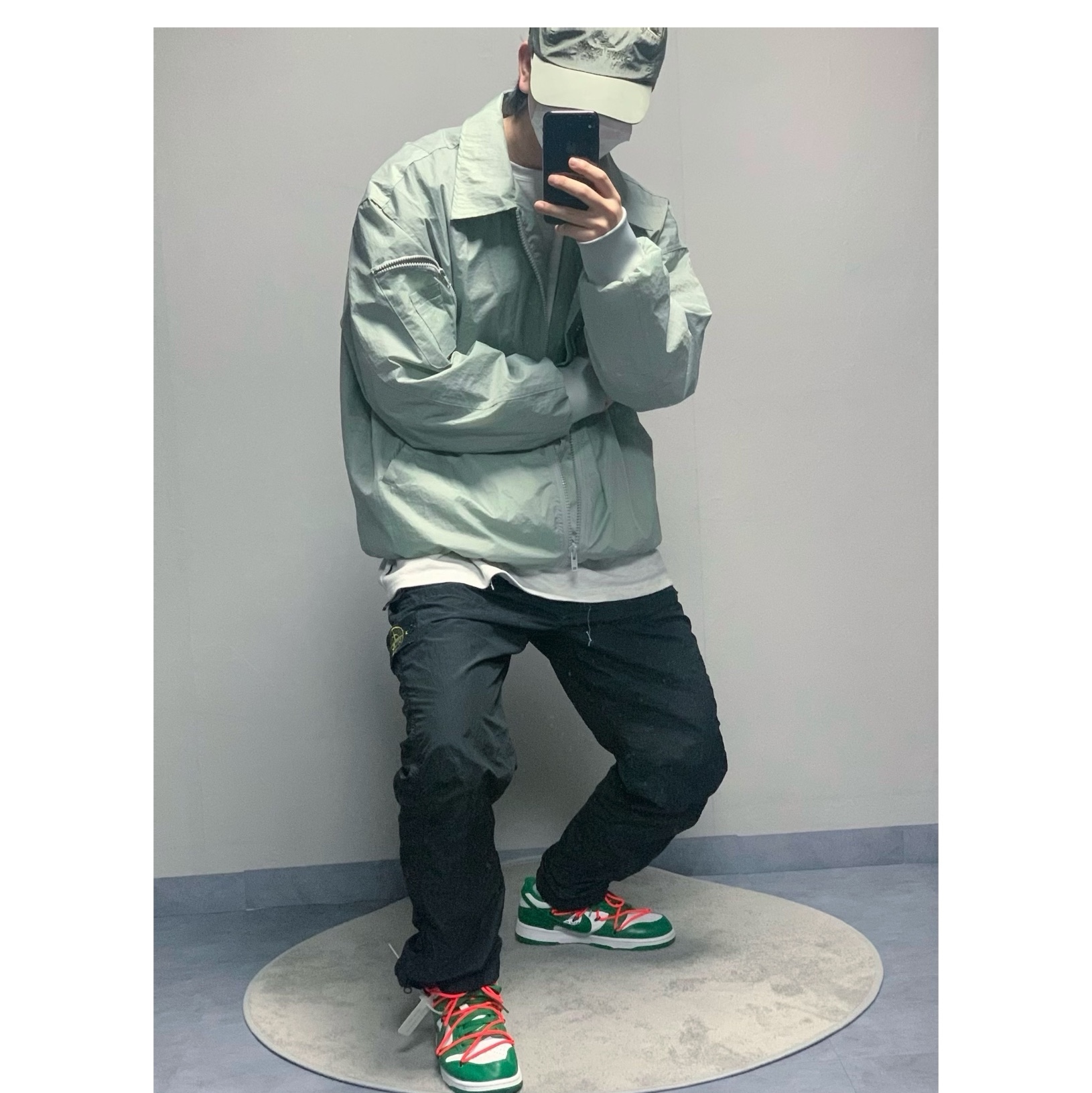 Nike x Off-White Dunk Low Pine Green 착용 스타일