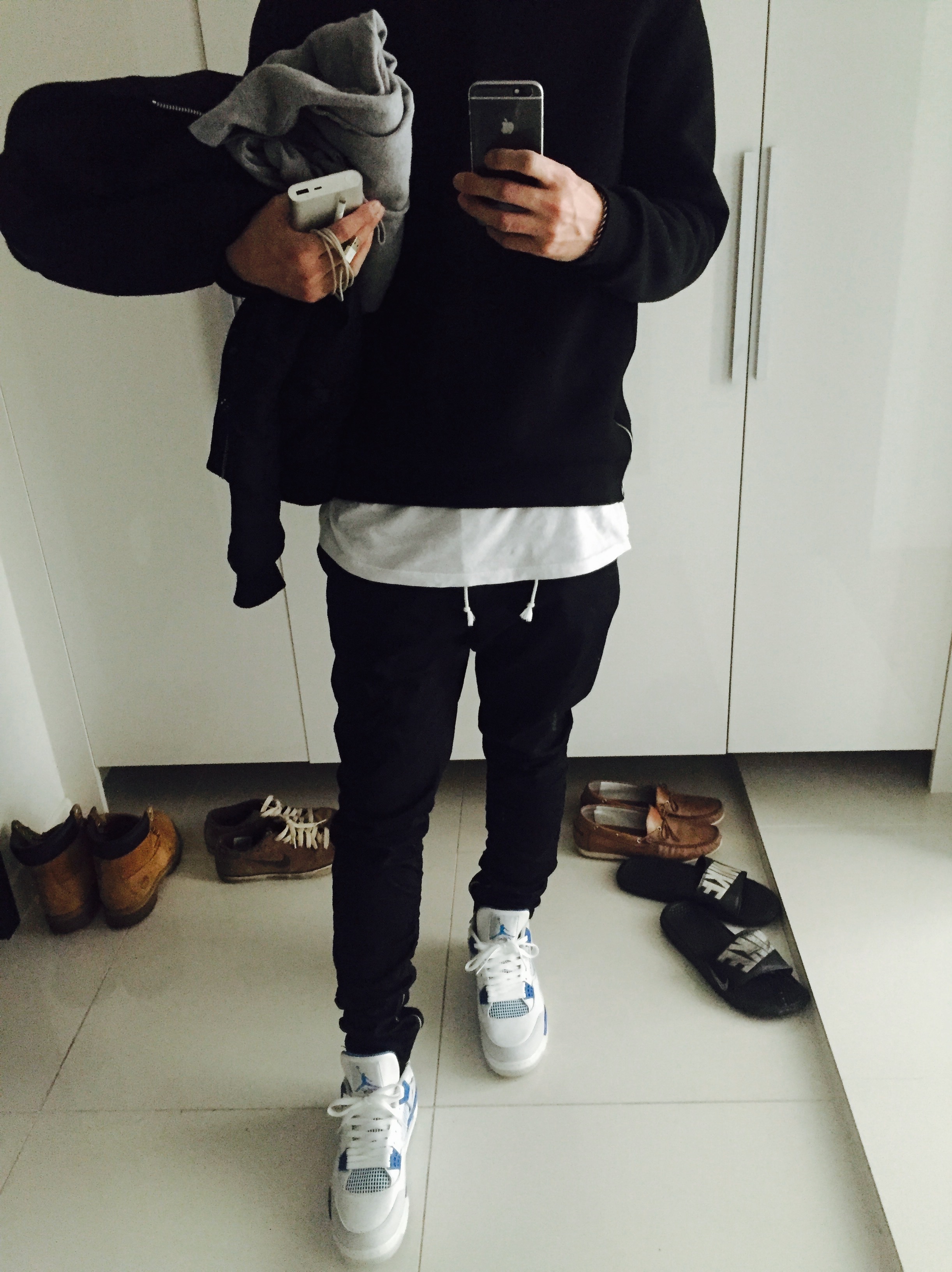 Jordan 4 Retro Military Blue 2012 착용 스타일