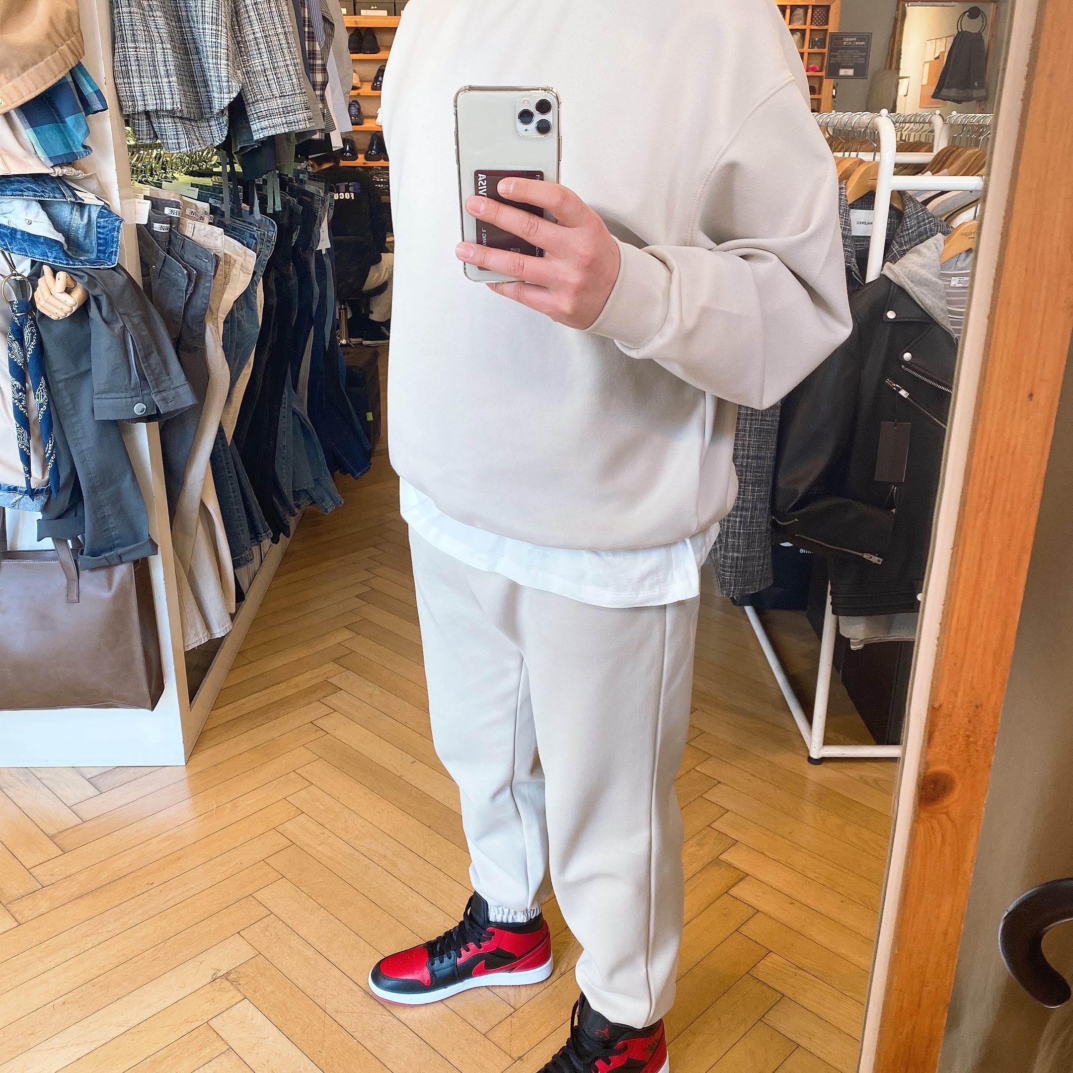 Jordan 1 Mid Bred Banned 2020 착용 스타일