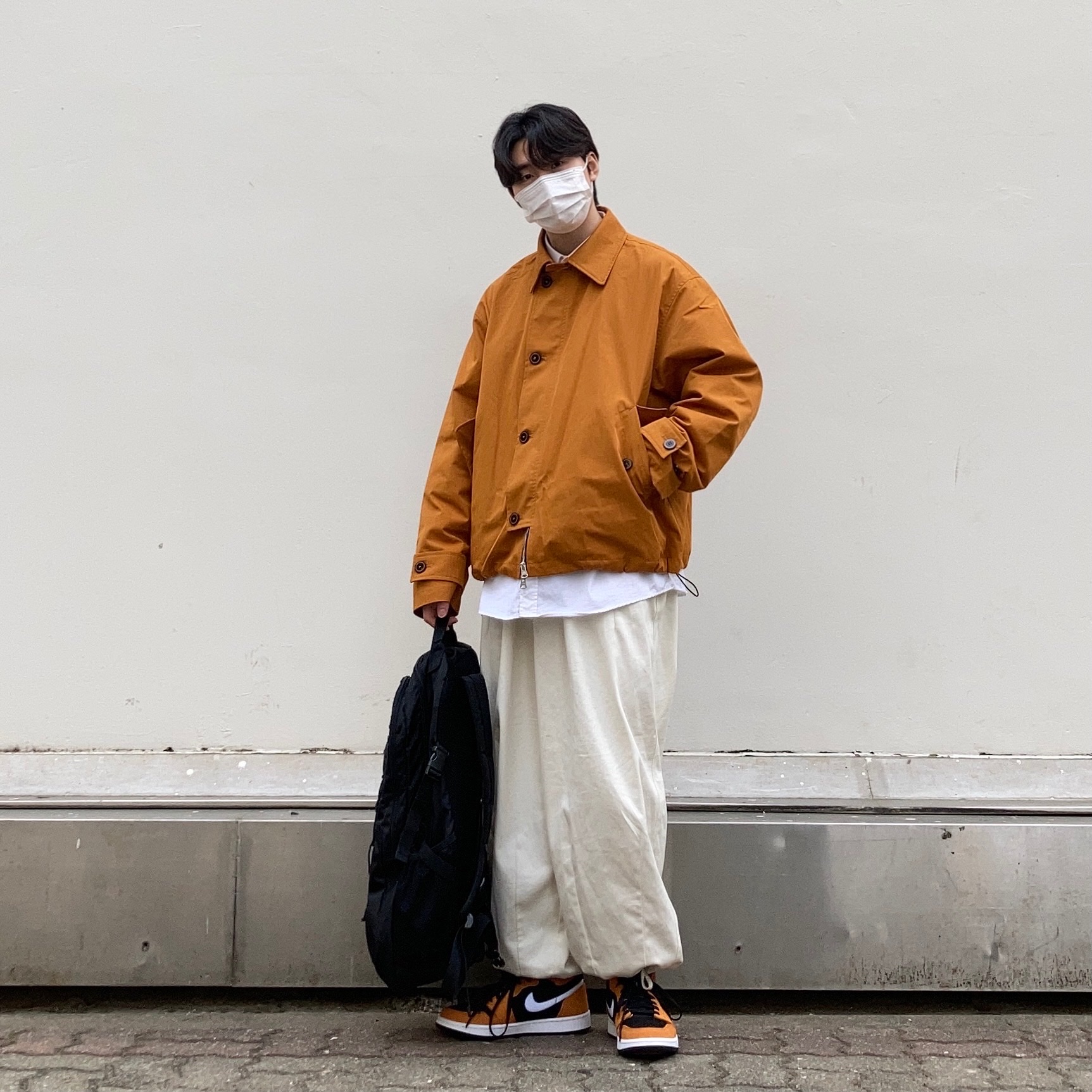 Jordan 1 Zoom Air CMFT Monarch Orange 착용 스타일