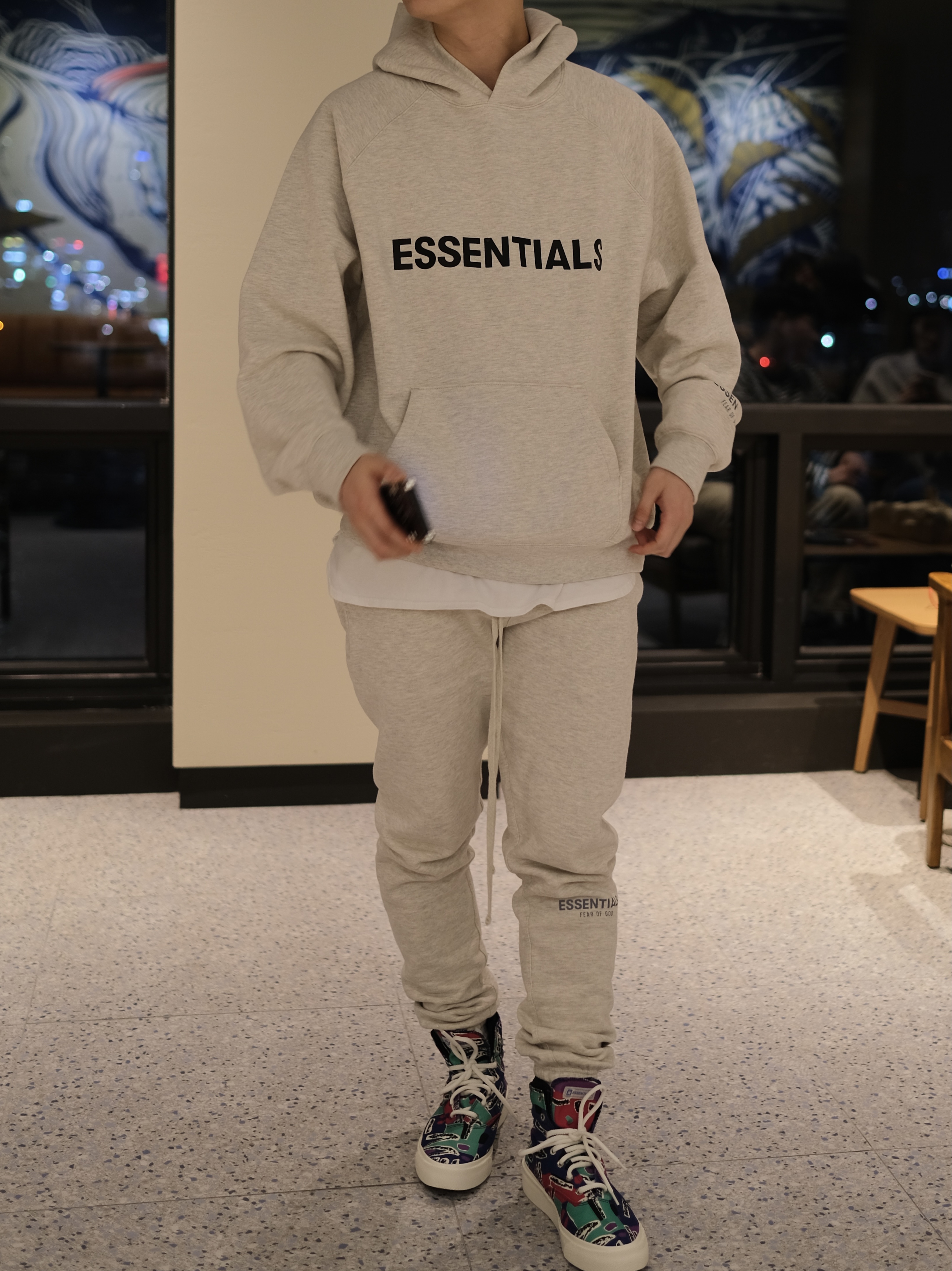 Essentials 3D Silicon Applique Pullover Hoodie Oatmeal/Oatmeal Heather/Light Heather Oatmeal 2020, Essentials Sweatpants Oatmeal/Oatmeal Heather/Light Heather Oatmeal 2020 착용 스타일