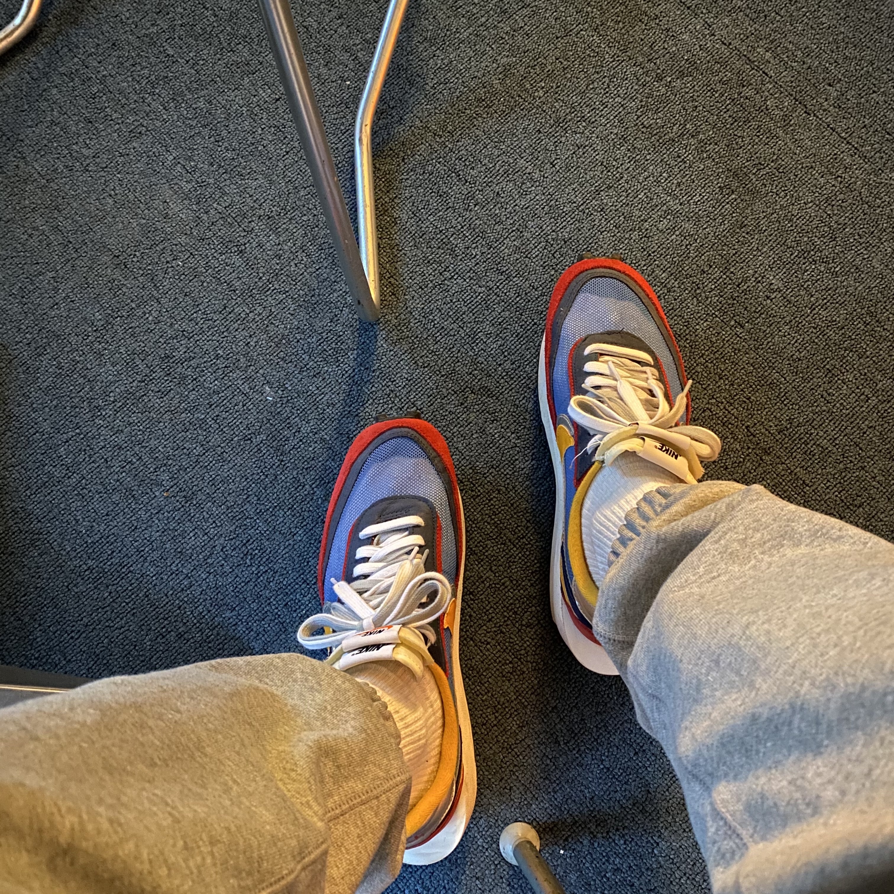 Nike x Sacai LDWaffle Blue Multi 착용 스타일
