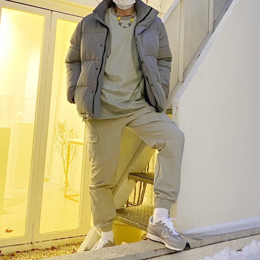 (GS) New Balance 327 Grey White - M Standard 착용 스타일 - 2