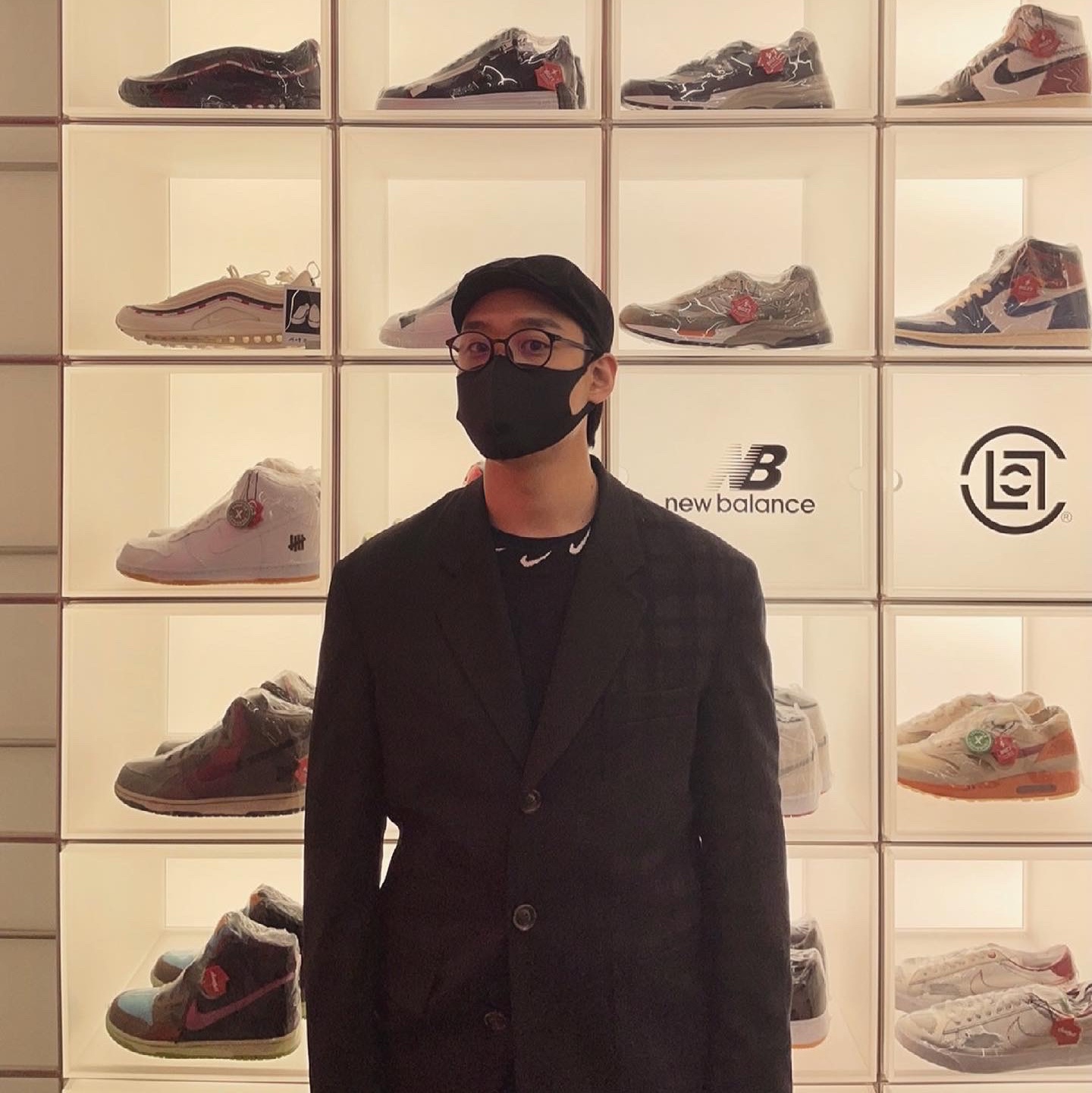 Nike x Stussy NRG BR LS Knit Top, Nike x Sacai Blazer Mid White Black Legend Blue 착용 스타일 - 2