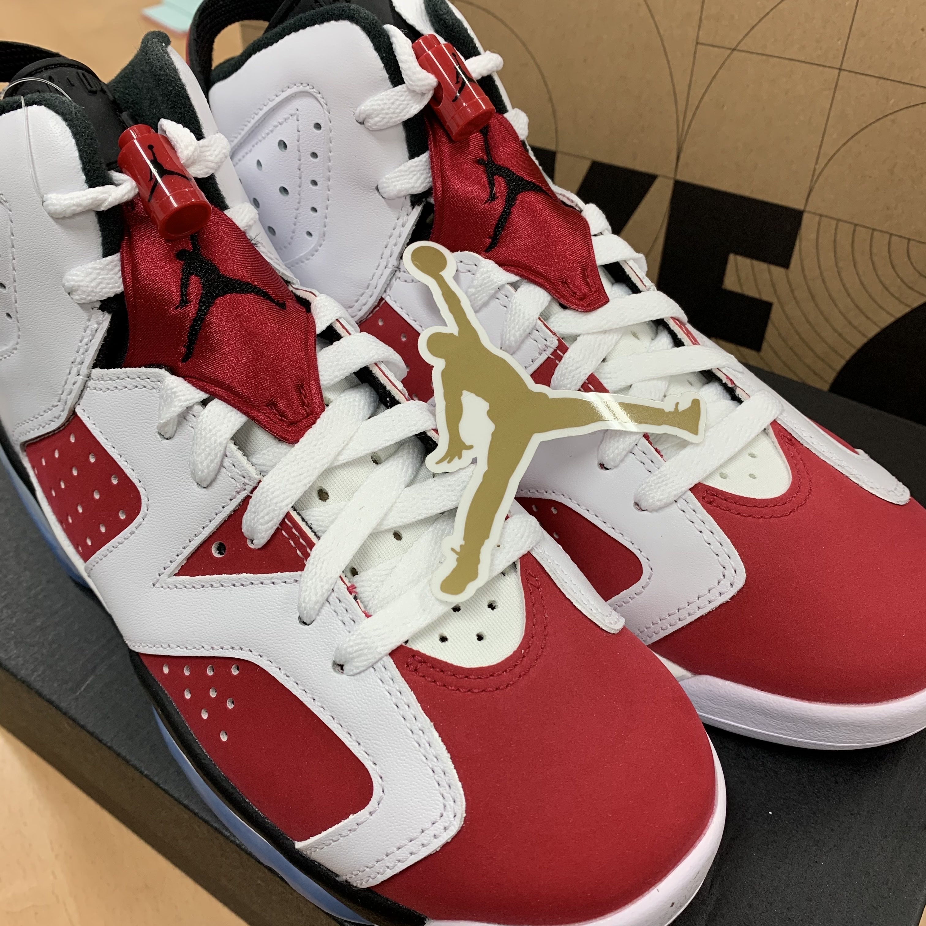 (GS) Jordan 6 Retro Carmine 2021 착용 스타일 - 2