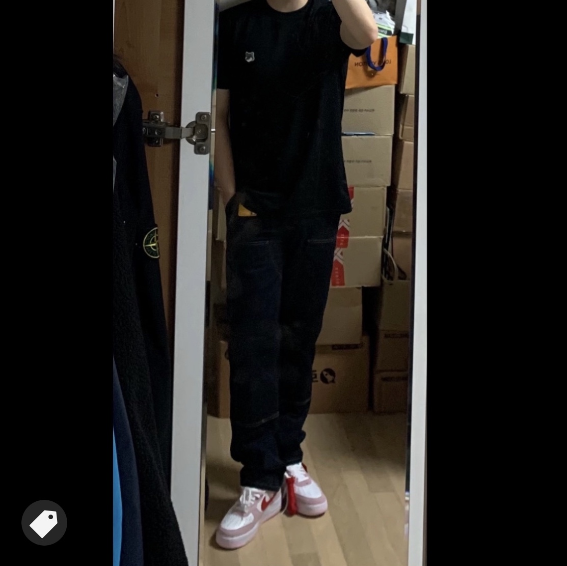 Nike Air Force 1 '07 QS Valentine's Day 착용 스타일