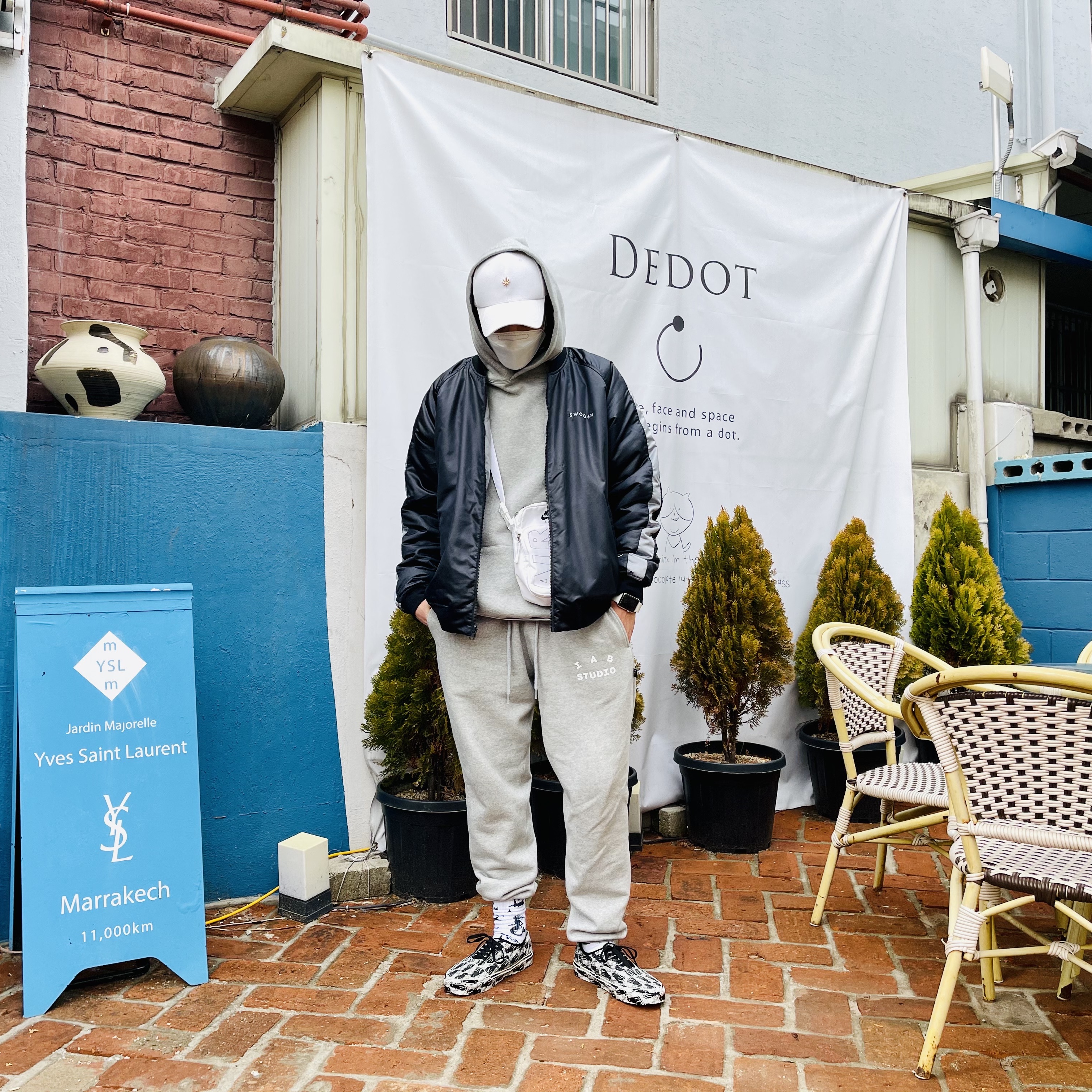 IAB Studio Hoodie Gray - 21SS, IAB Studio Sweatpants Gray - 21SS 착용 스타일 - 1