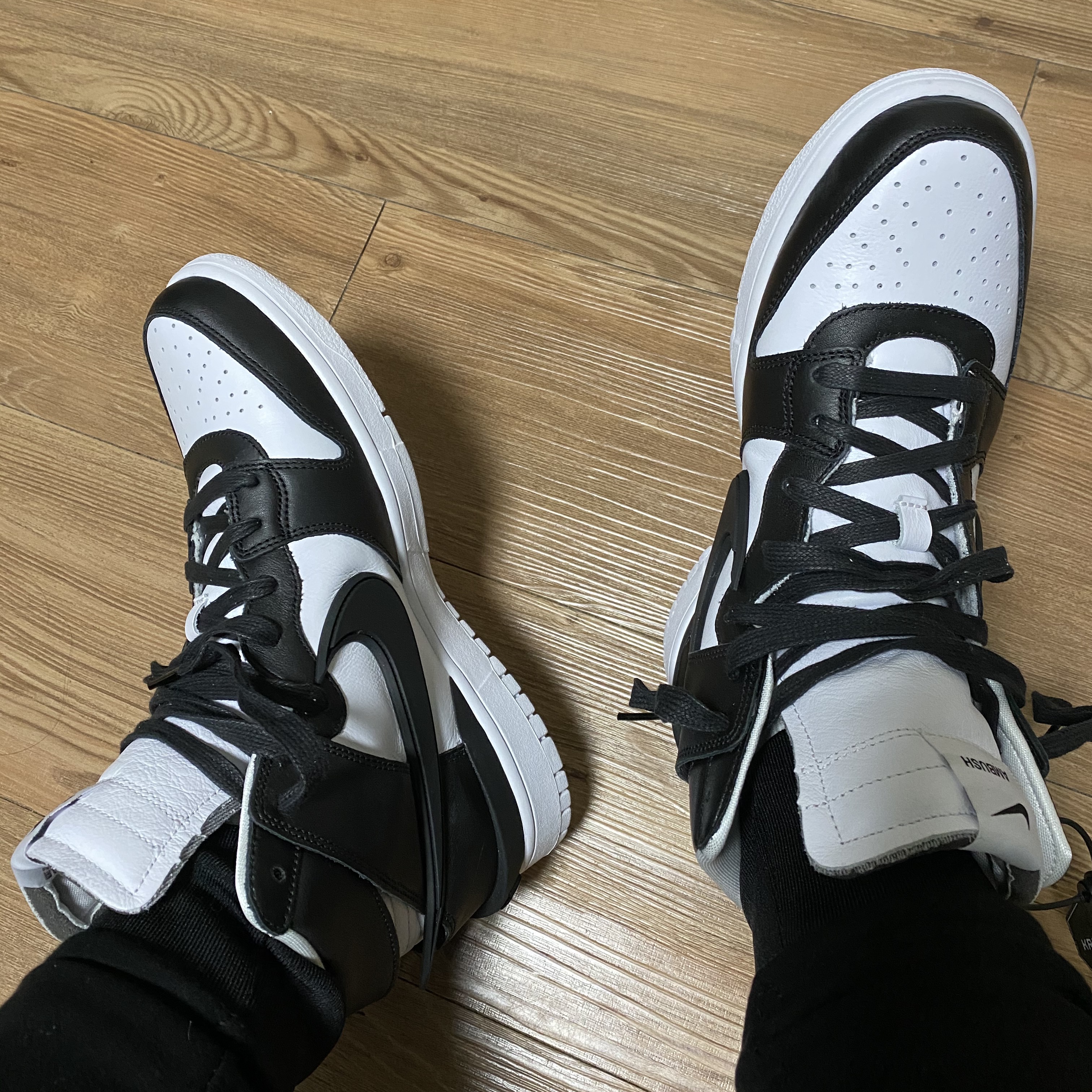 Nike x Ambush Dunk High Black 착용 스타일