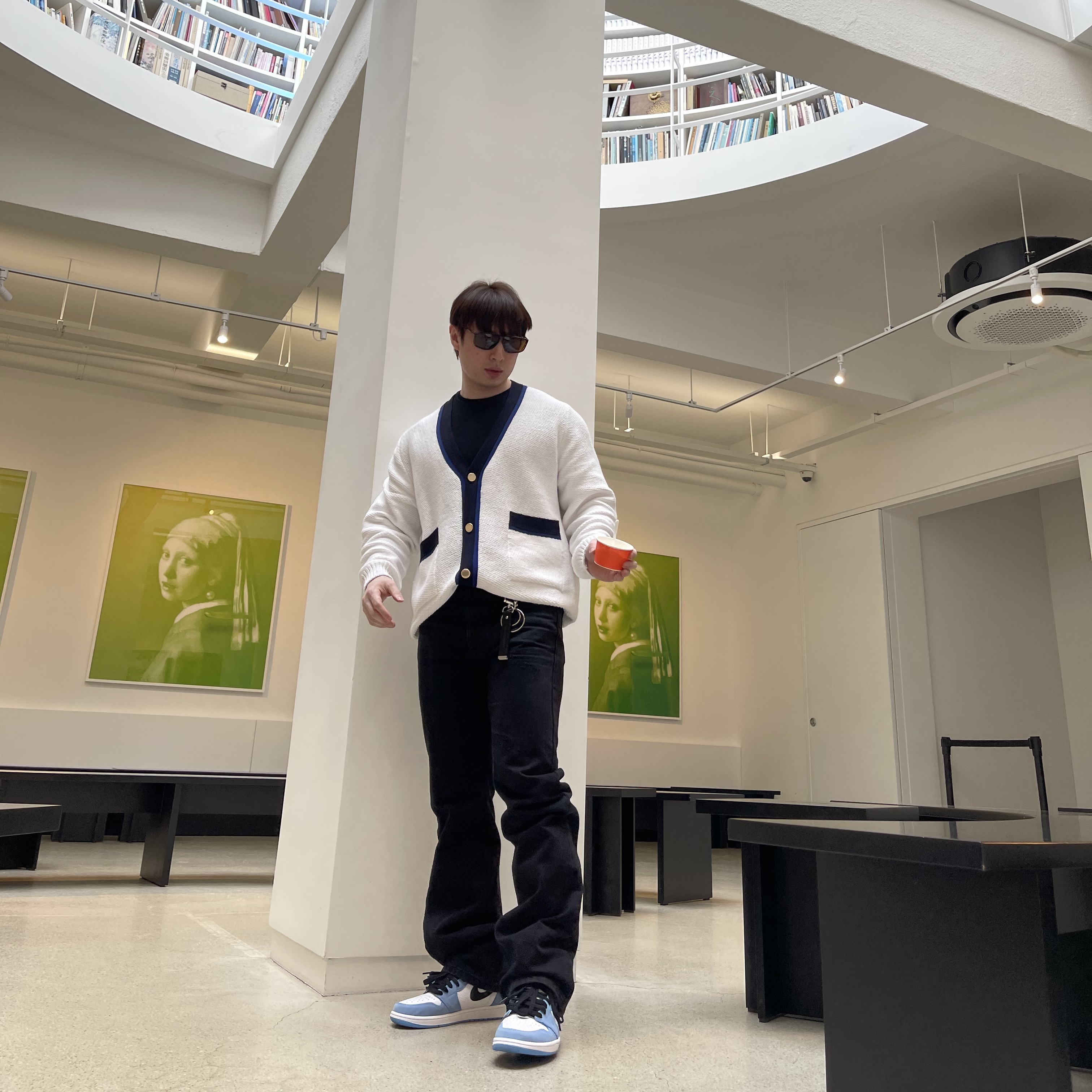 Jordan 1 Retro High OG University Blue 착용 스타일