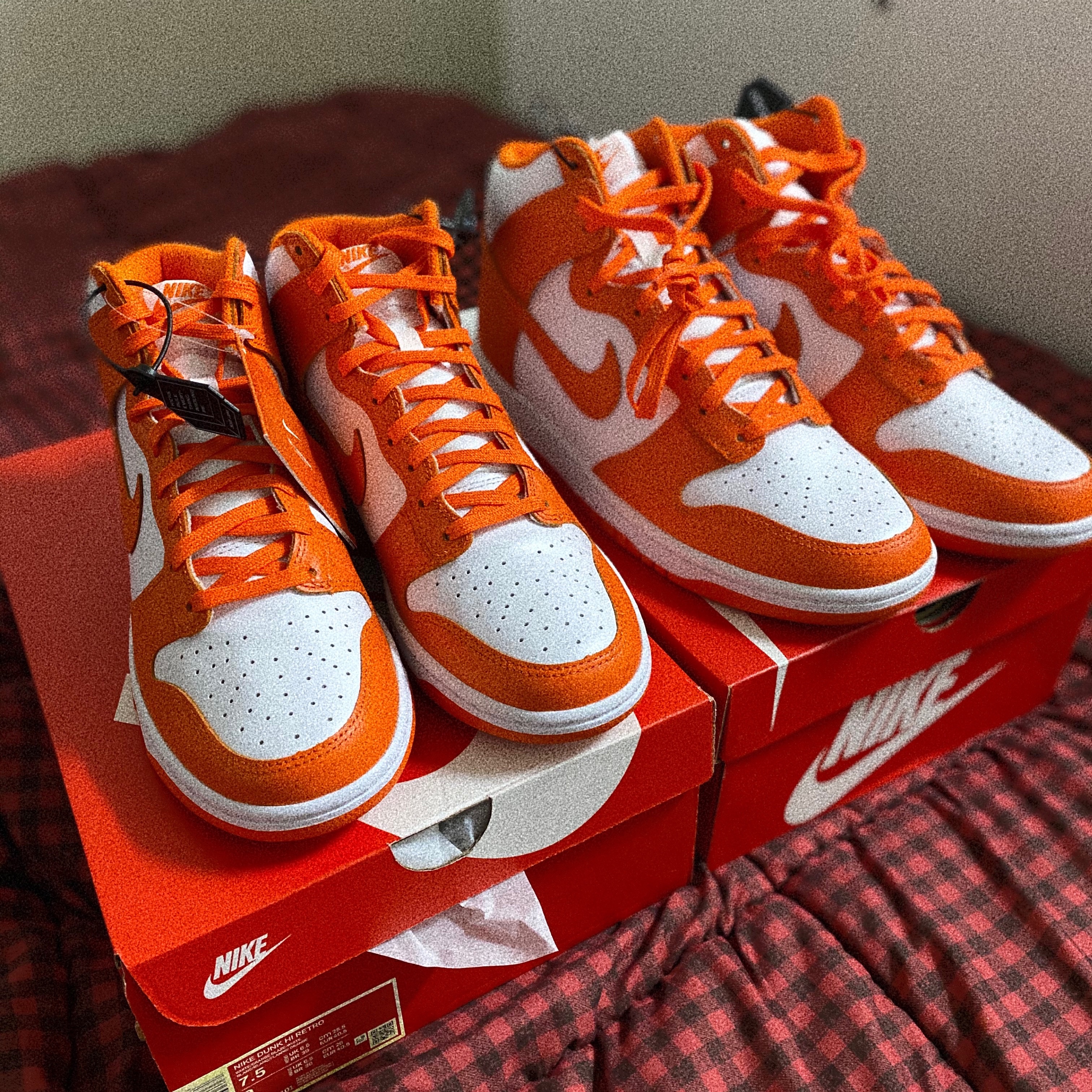 Nike Dunk High Retro Orange Blaze 착용 스타일 - 1