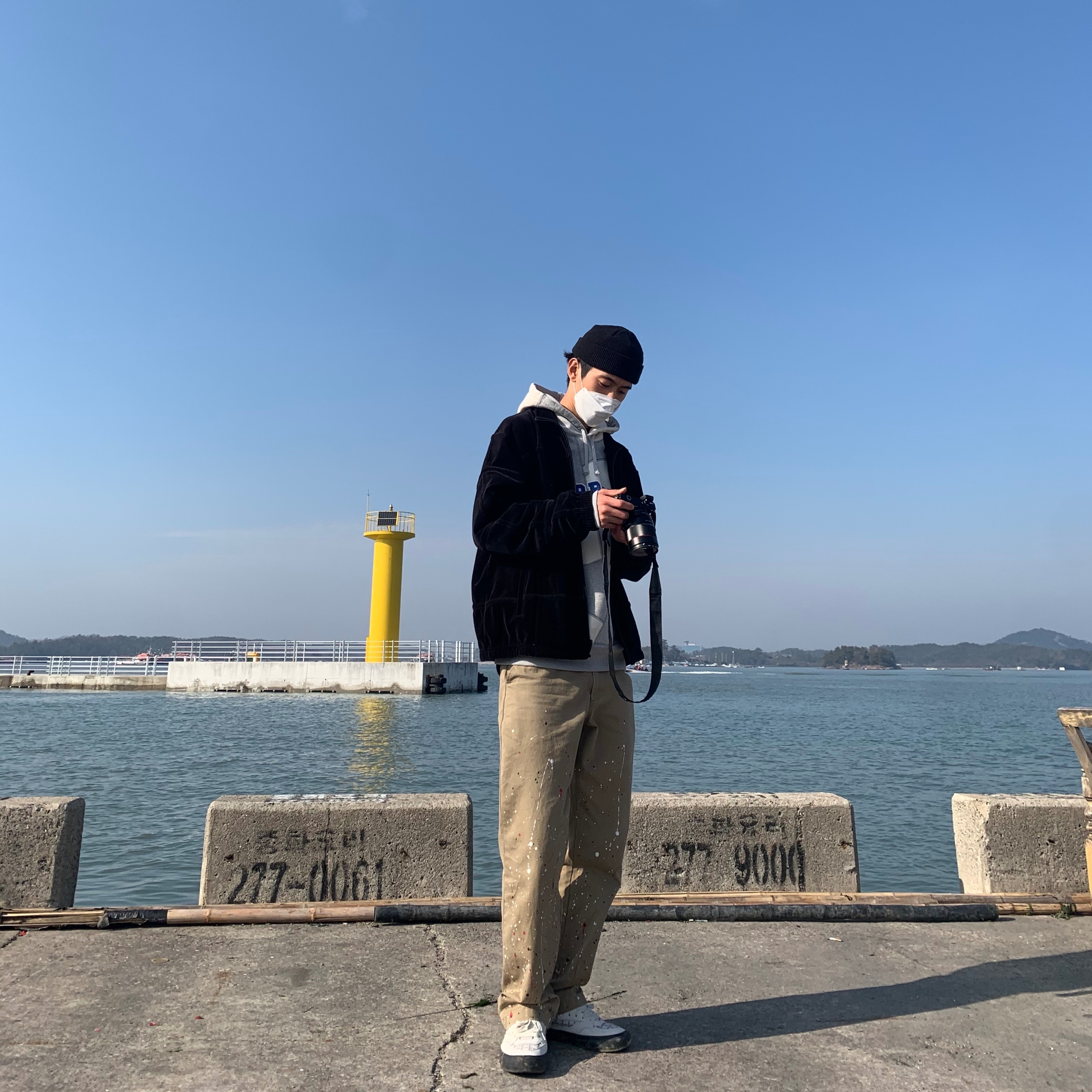 Vans x Supreme Half Cab Pro White 착용 스타일