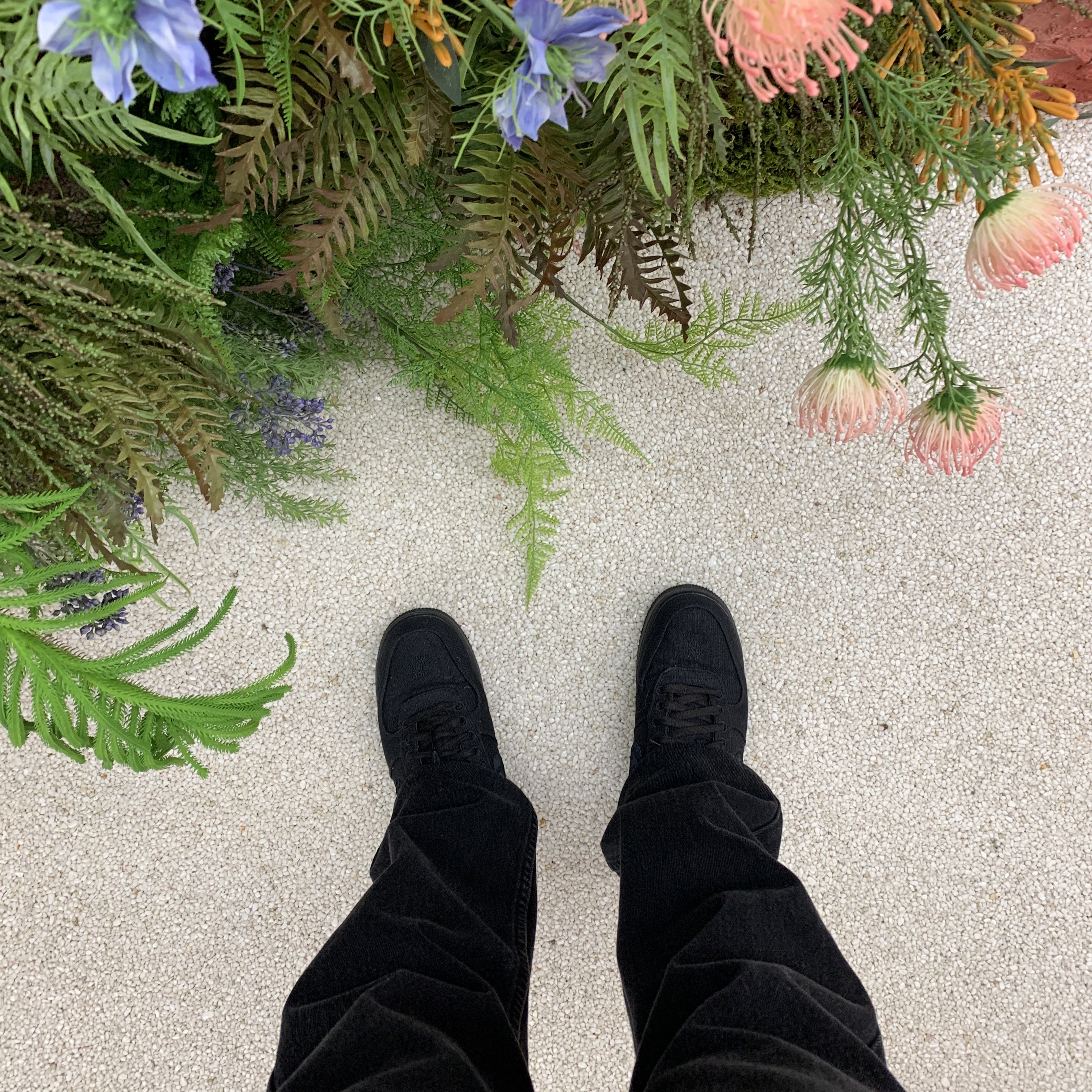 Nike x Stussy Air Force 1 Low Triple Black 착용 스타일