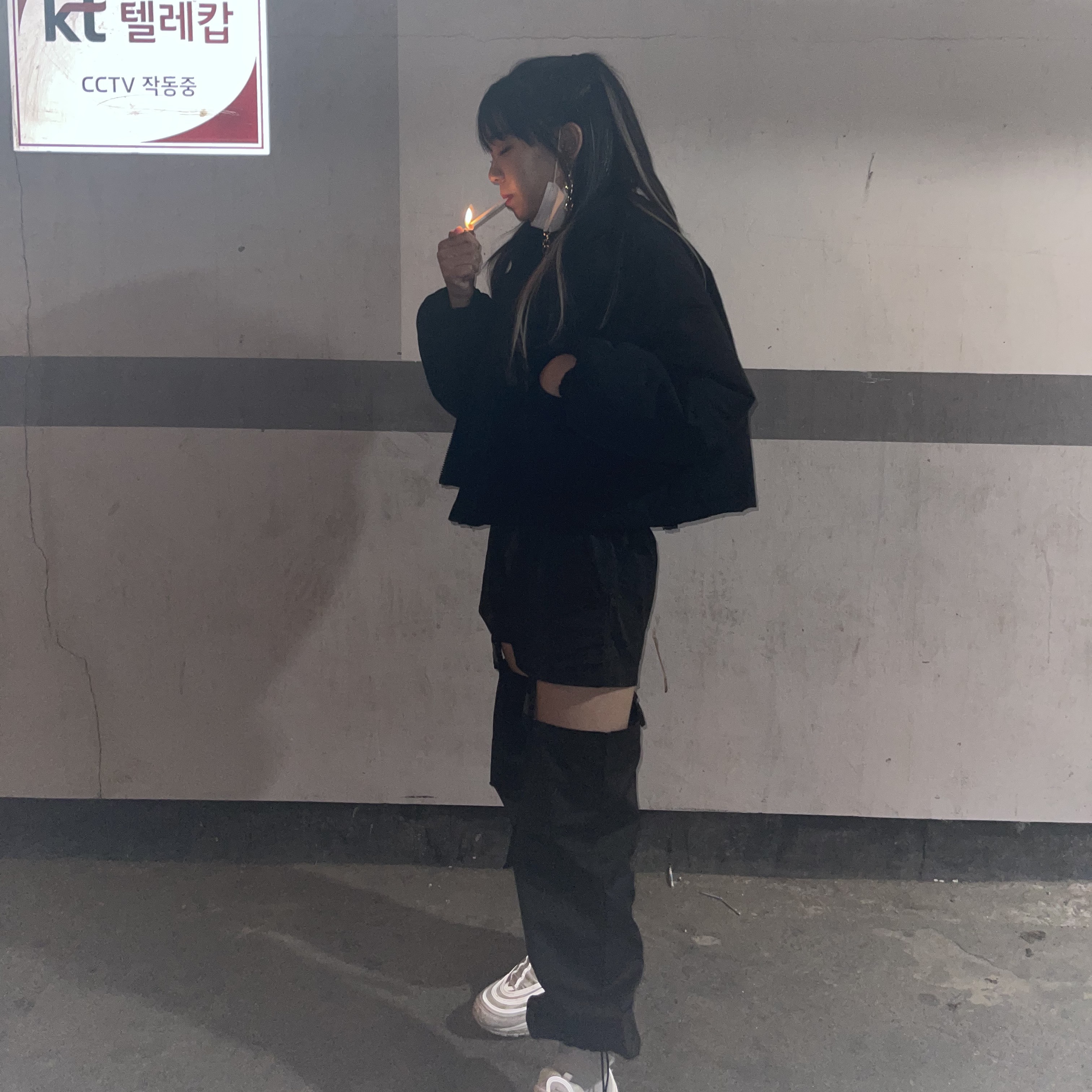 (W) Nike Air Max 97 White Pure Platinum 착용 스타일 - 2