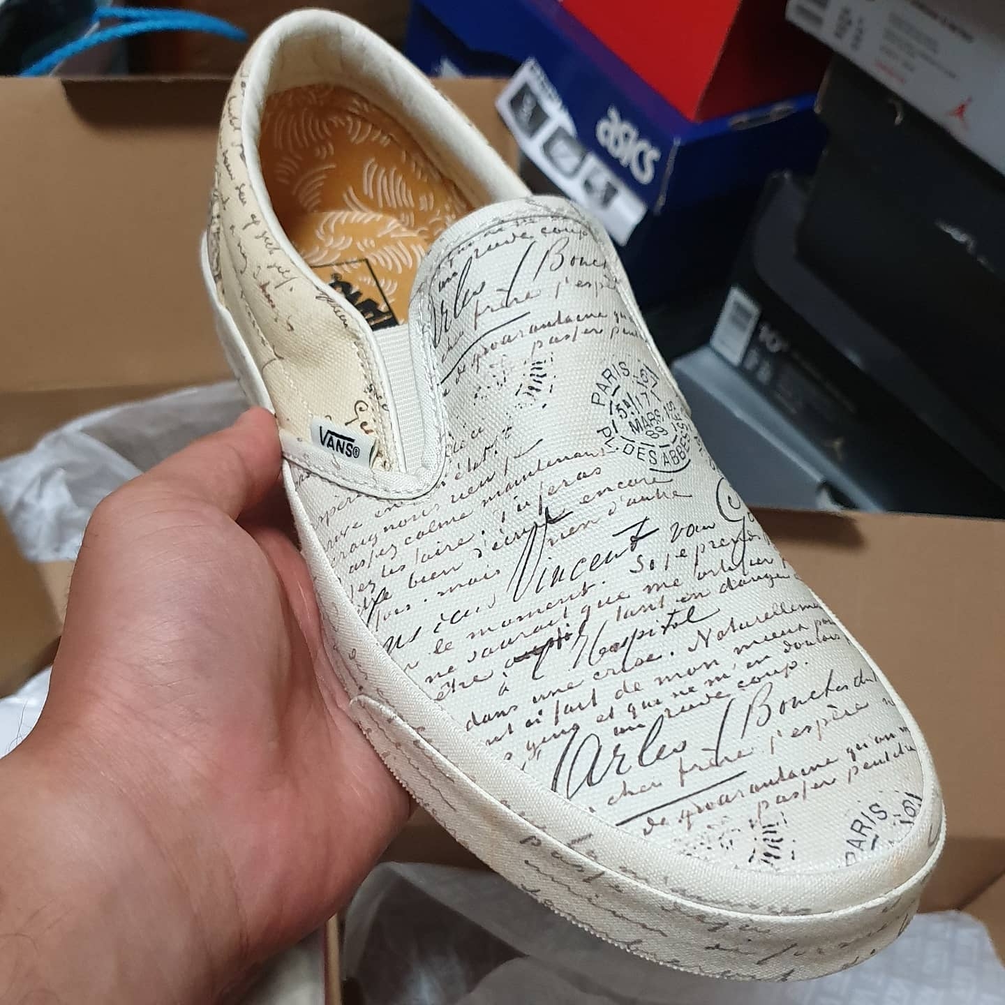 Vans Classic Slip-On Vincent Van Gogh Skull 착용 스타일 - 2