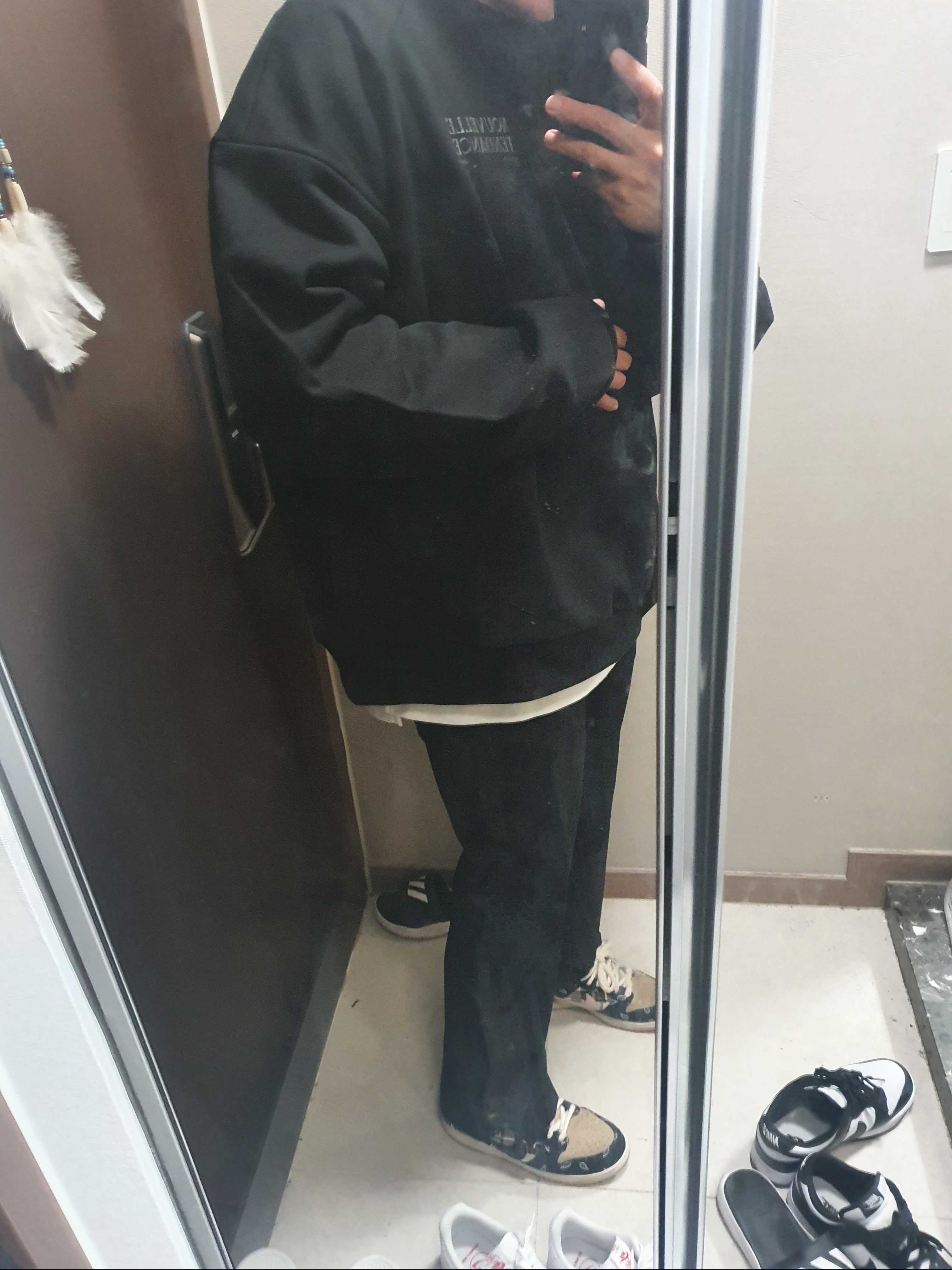 Nike Air Force 1 '07 LX White Bag, Nike x Travis Scott SB Dunk Low 착용 스타일 - 2