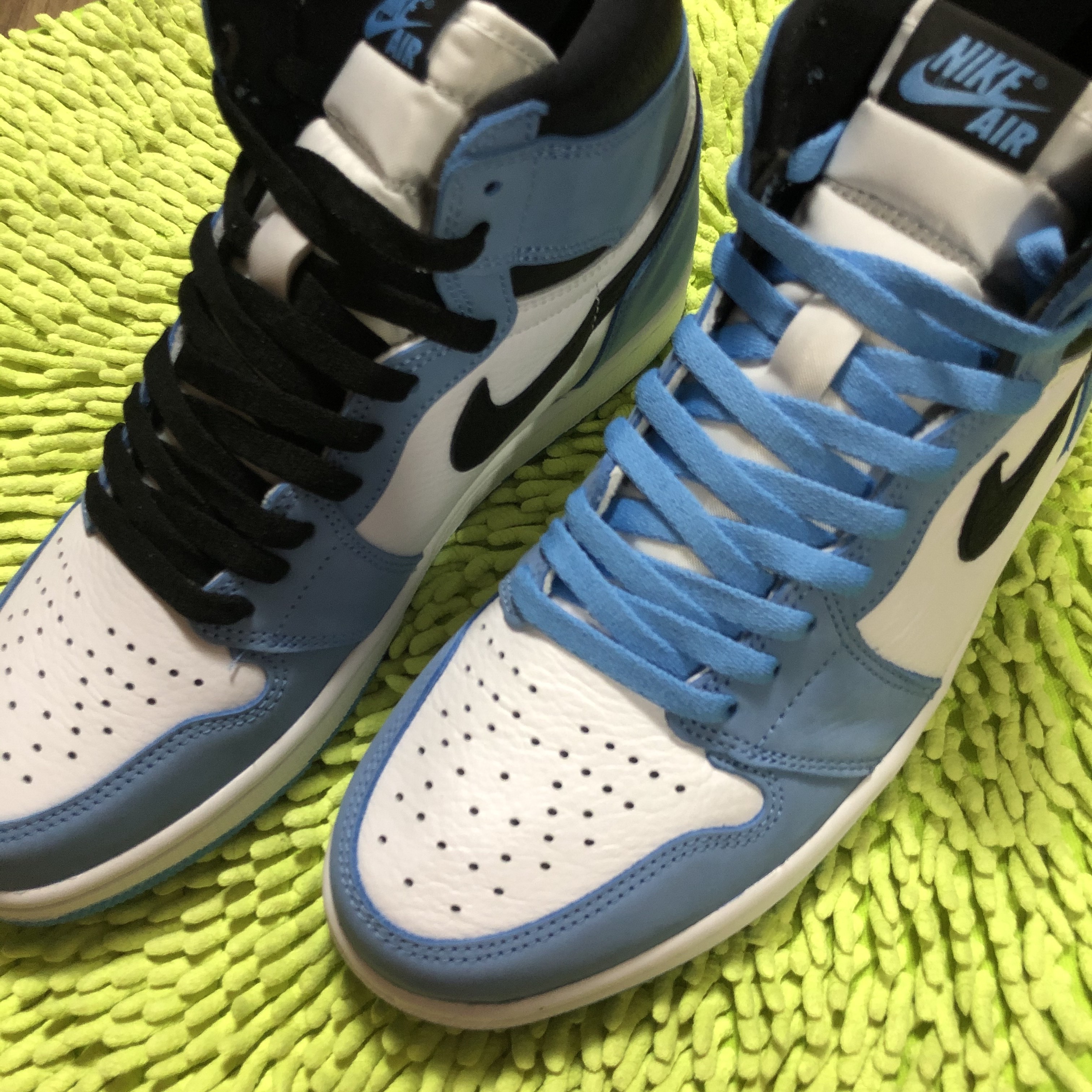 Jordan 1 Retro High OG University Blue 착용 스타일