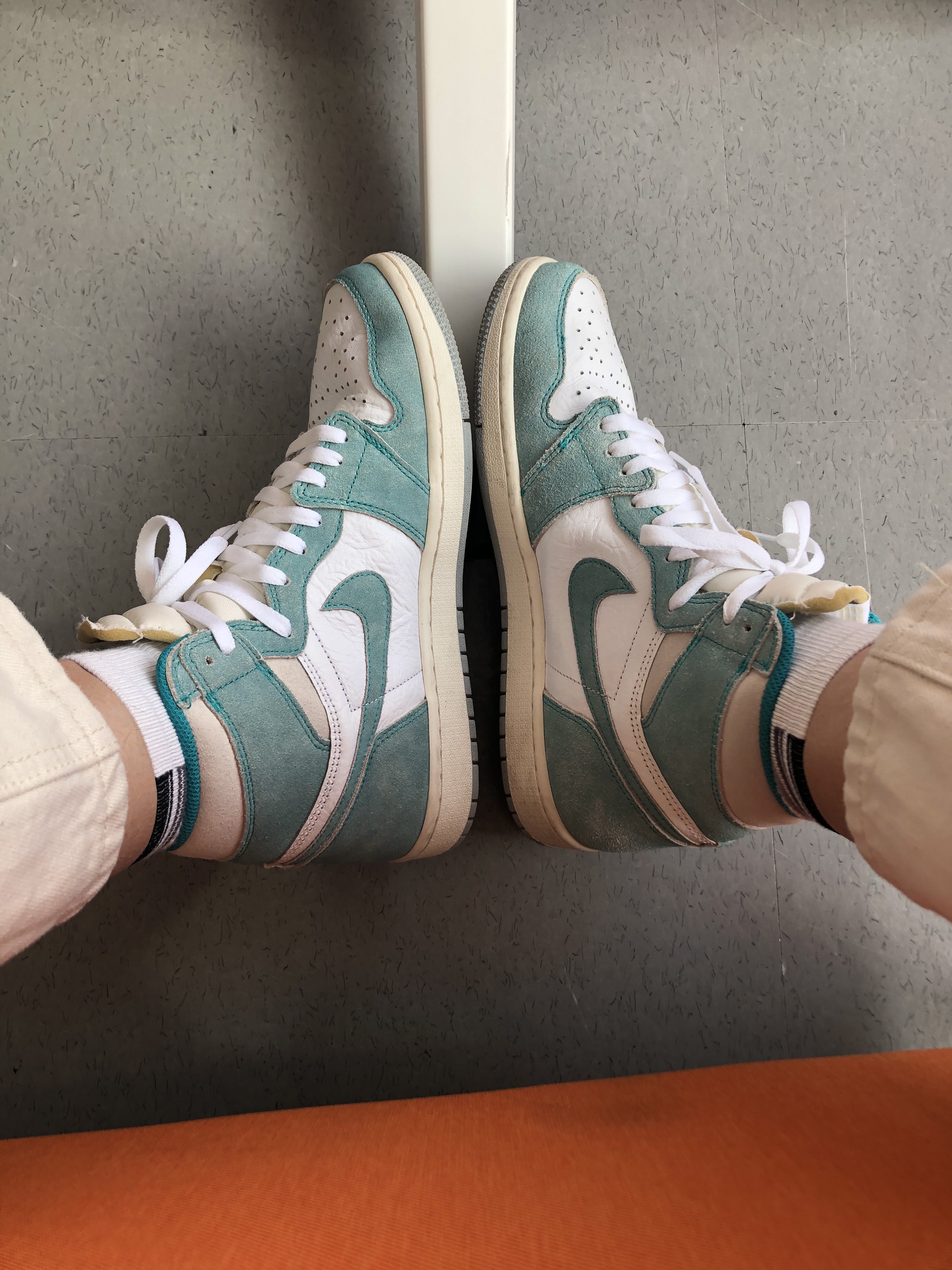 Jordan 1 Retro High OG Turbo Green, (GS) Jordan 1 Retro High OG Turbo Green 착용 스타일 - 3