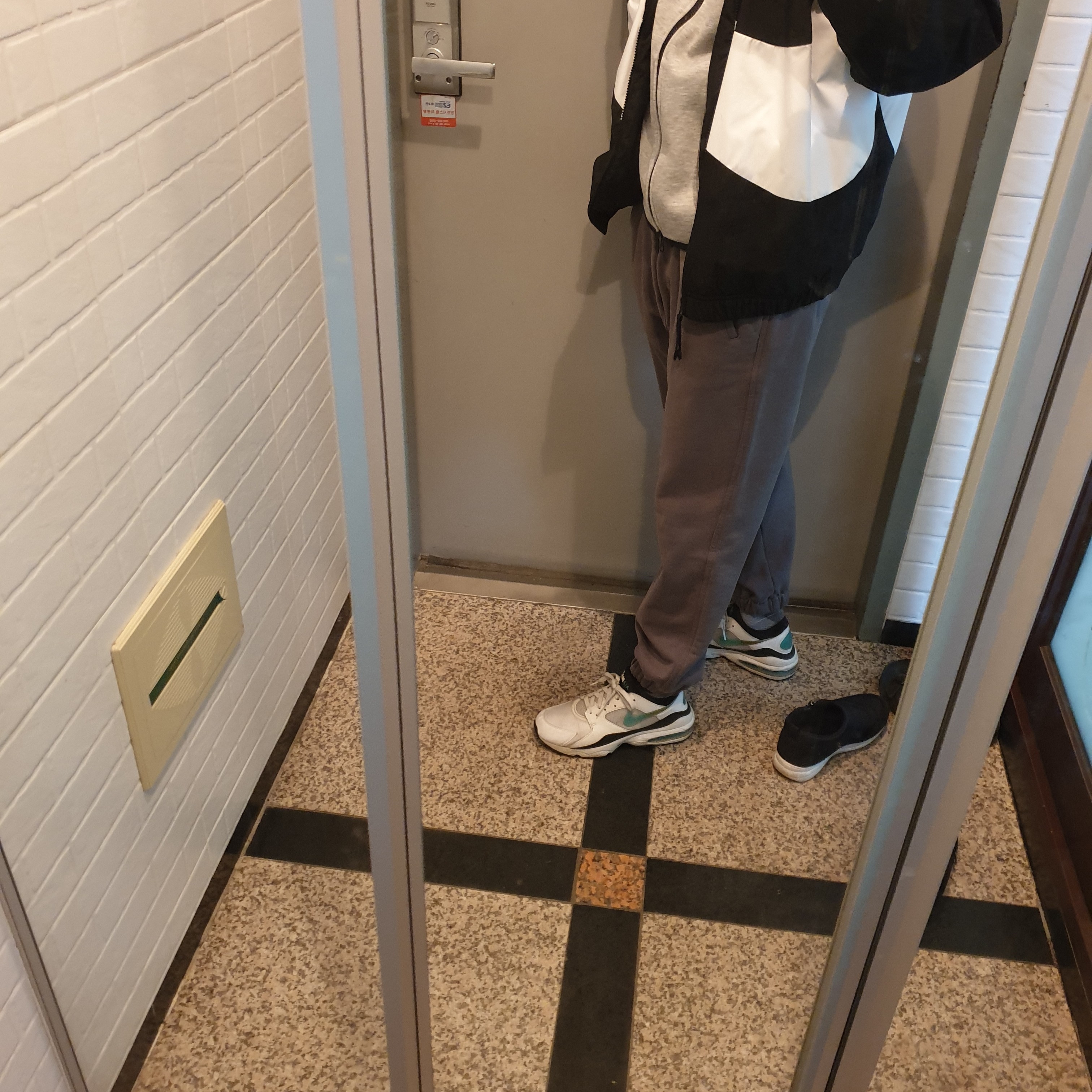 Nike Air Max 93 Menthol 2018 착용 스타일