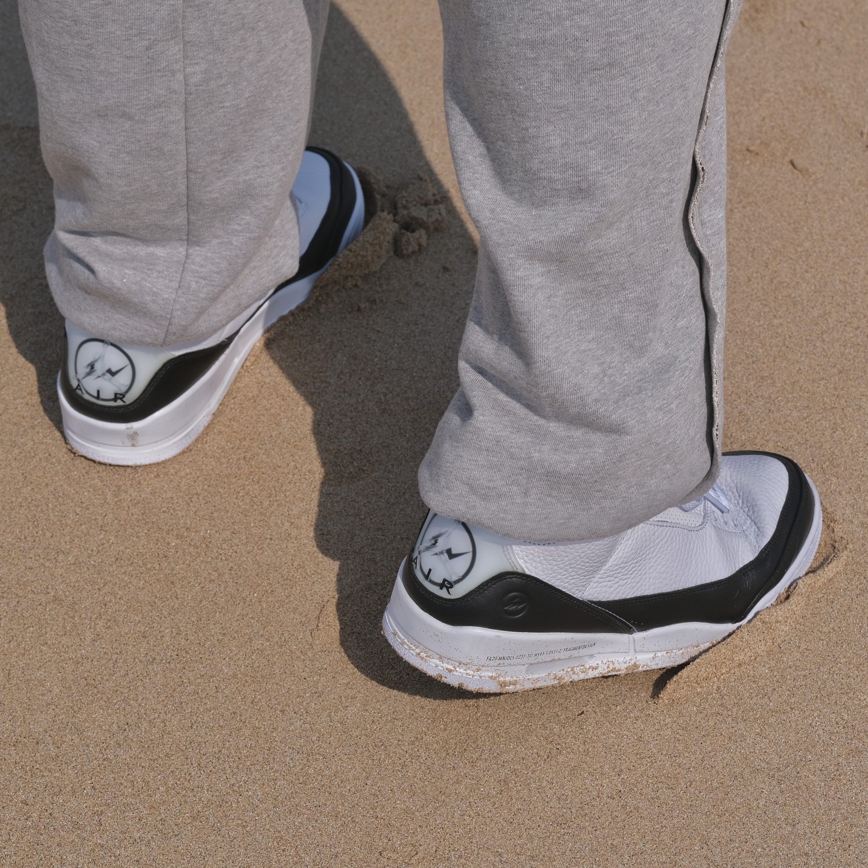 Jordan 3 x Fragment Retro SP White Black 착용 스타일